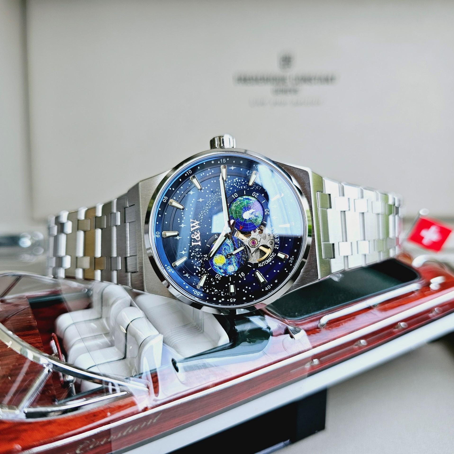 Đồng Hồ Carnival I&W Earth Blue Dial IW708G-VT-X