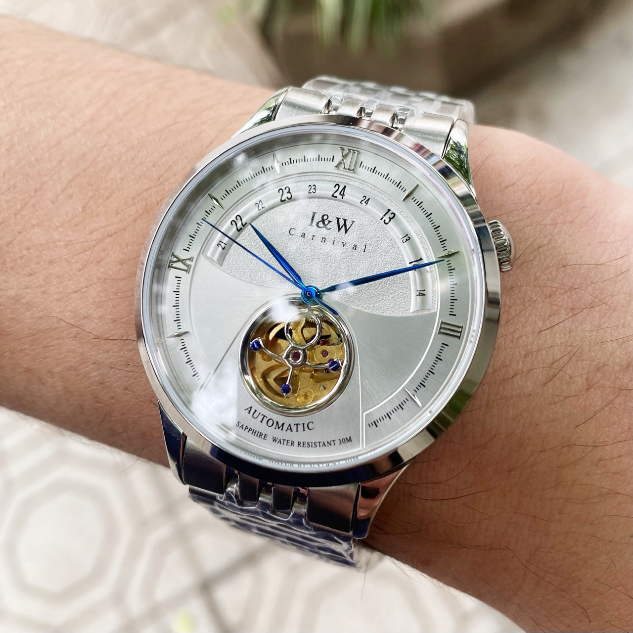 Đồng Hồ Carnival IW525KL-T