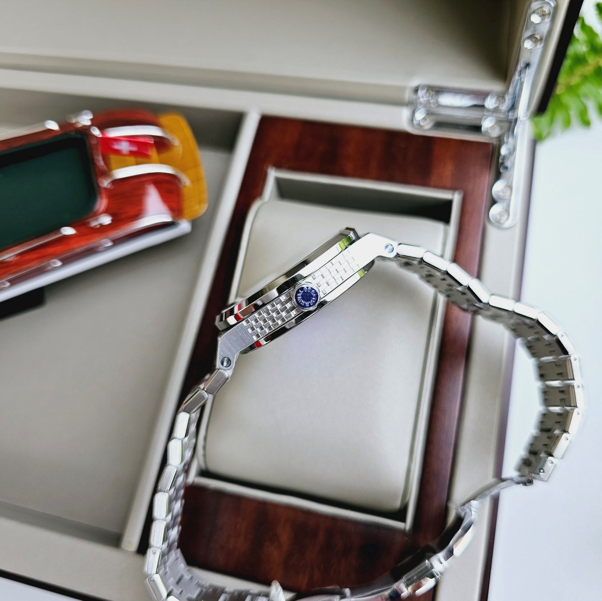 Đồng Hồ Carnival Luxury Automatic Blue 8092G-X