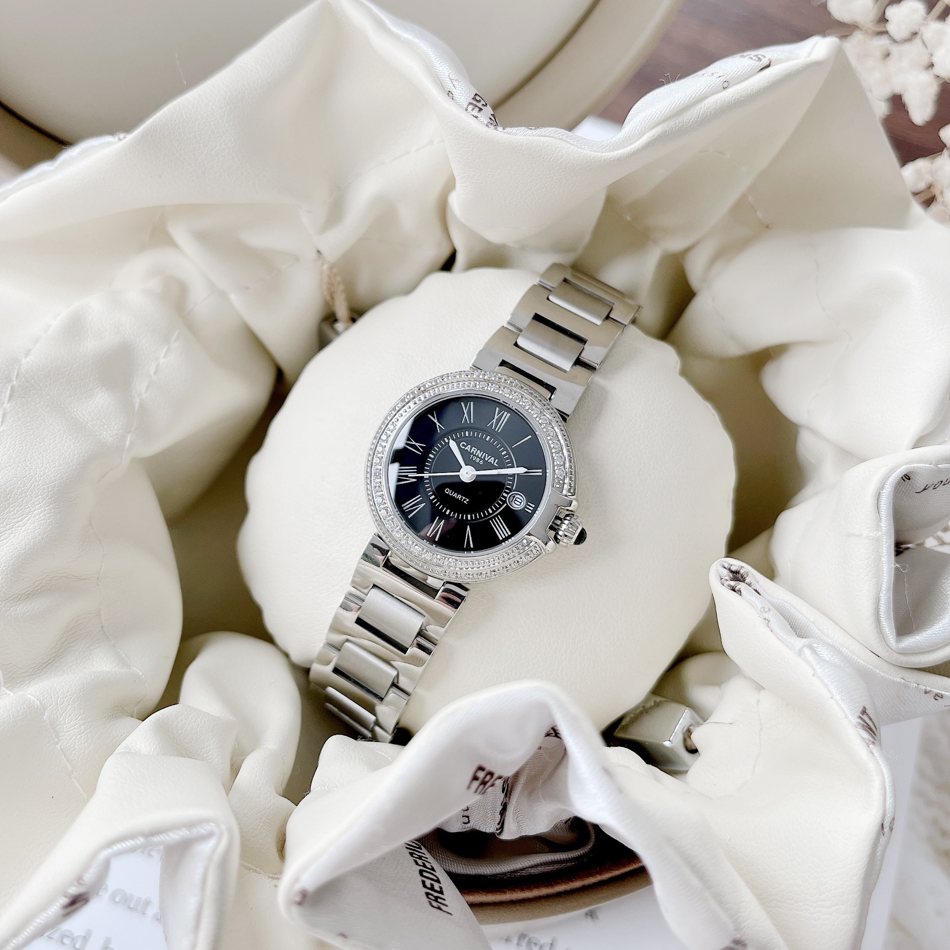 Đồng Hồ Carnival Luxury Casual IW8871L-YLL