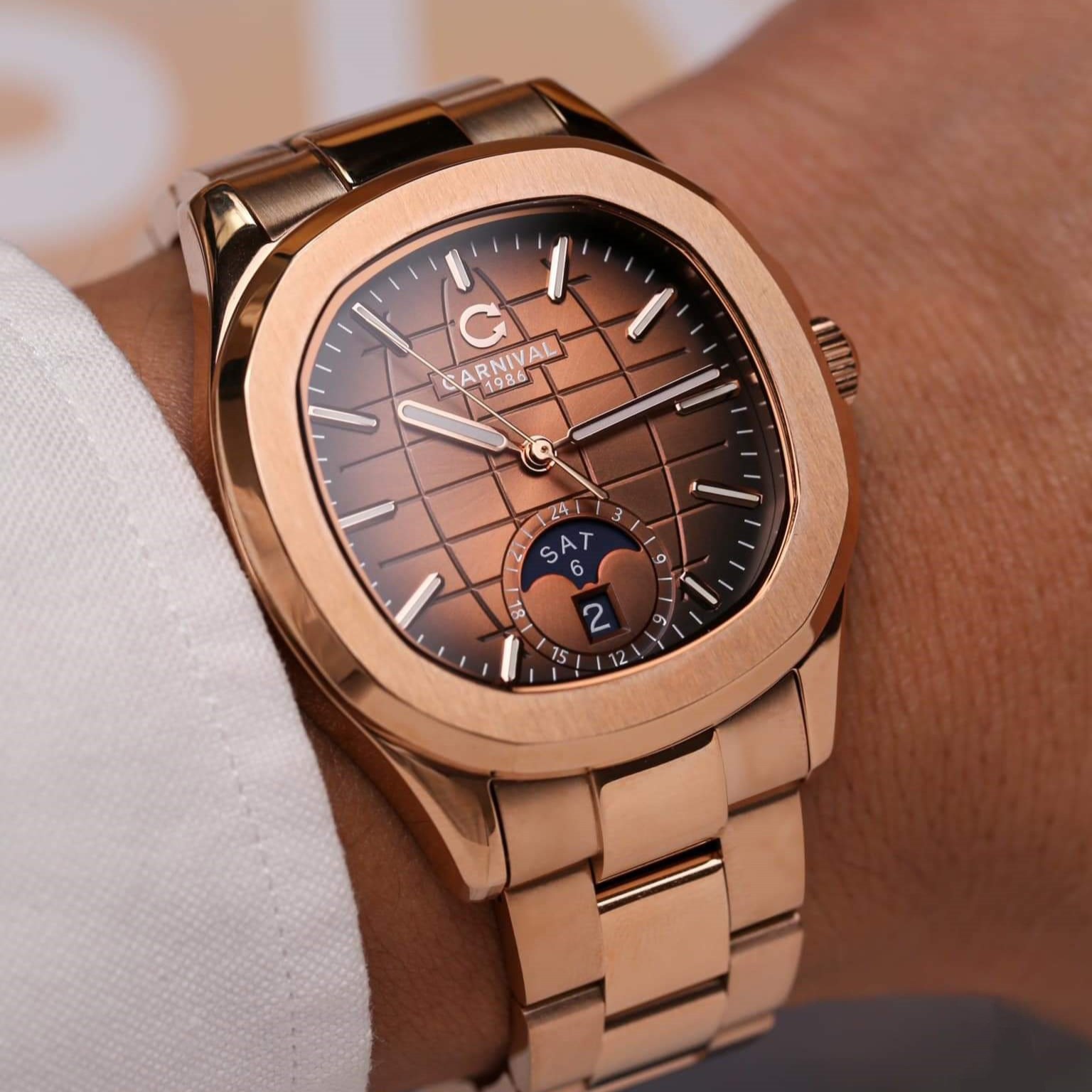 Đồng Hồ Carnival Nautilus 8113G-VH-N