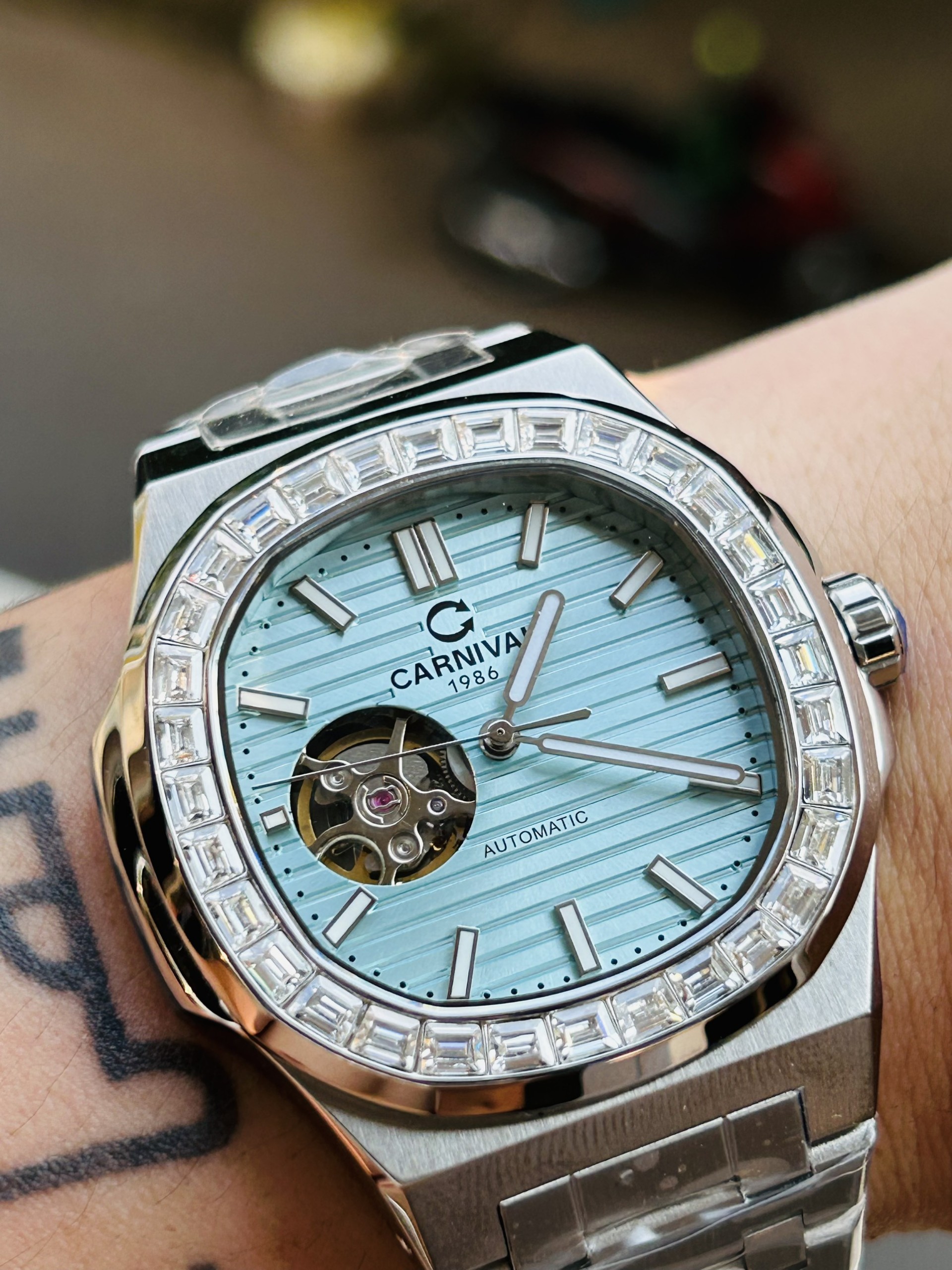 Đồng Hồ Carnival Nautilus 8128G