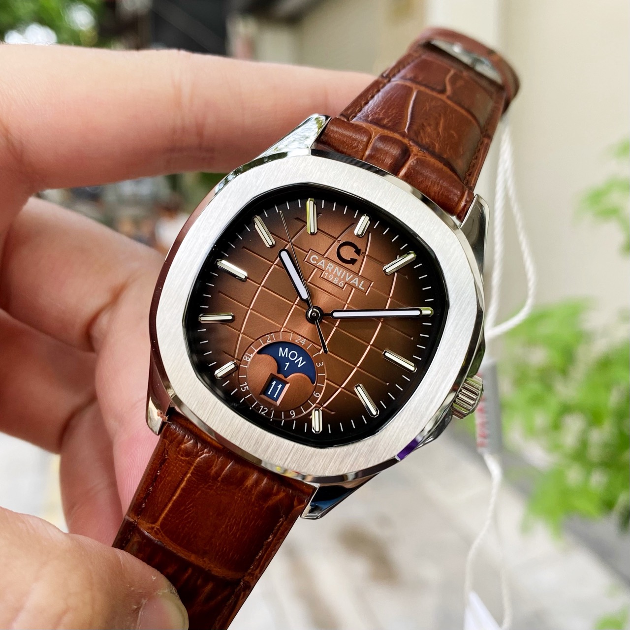 Đồng Hồ Carnival Nautilus G8113-BR