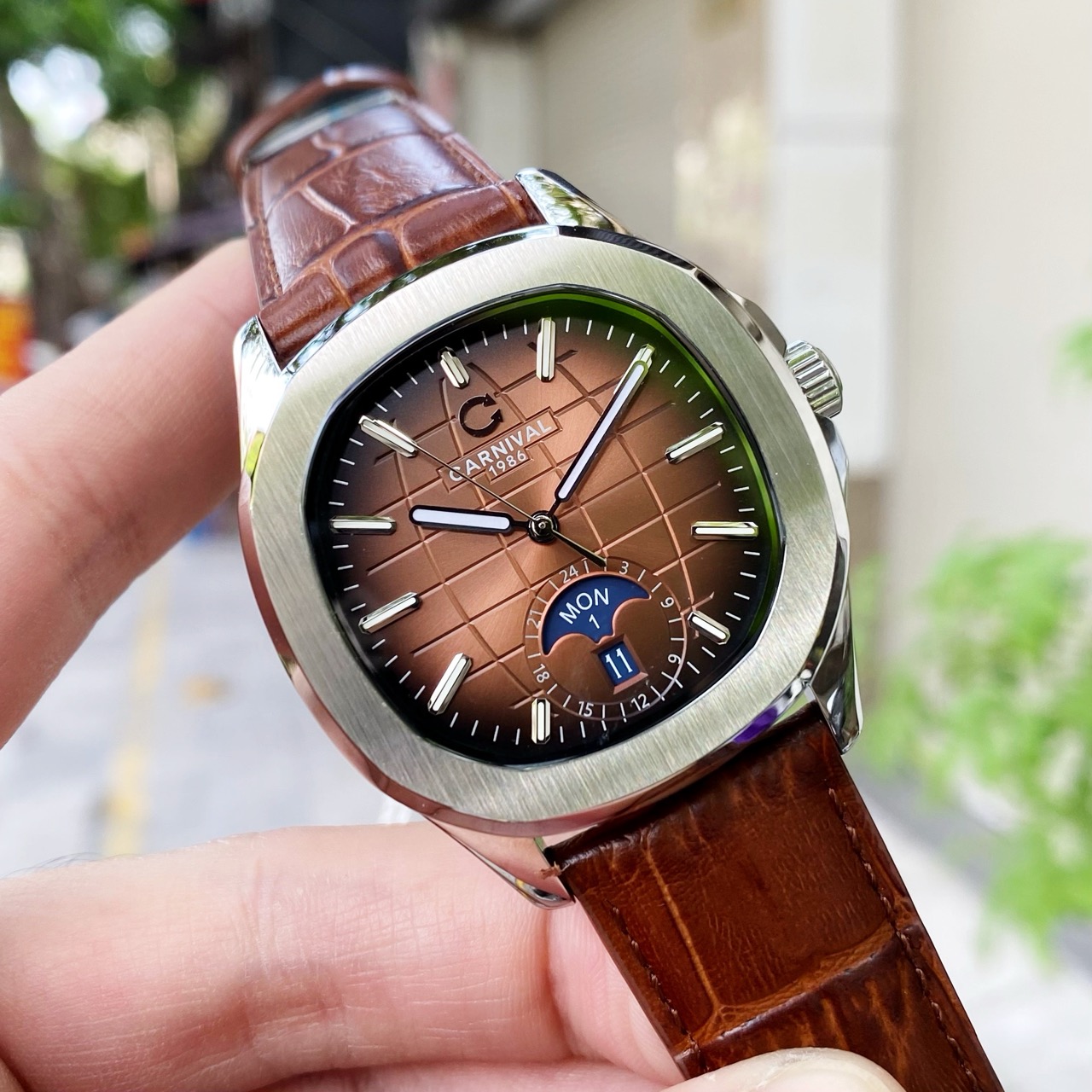 Đồng Hồ Carnival Nautilus G8113-BR