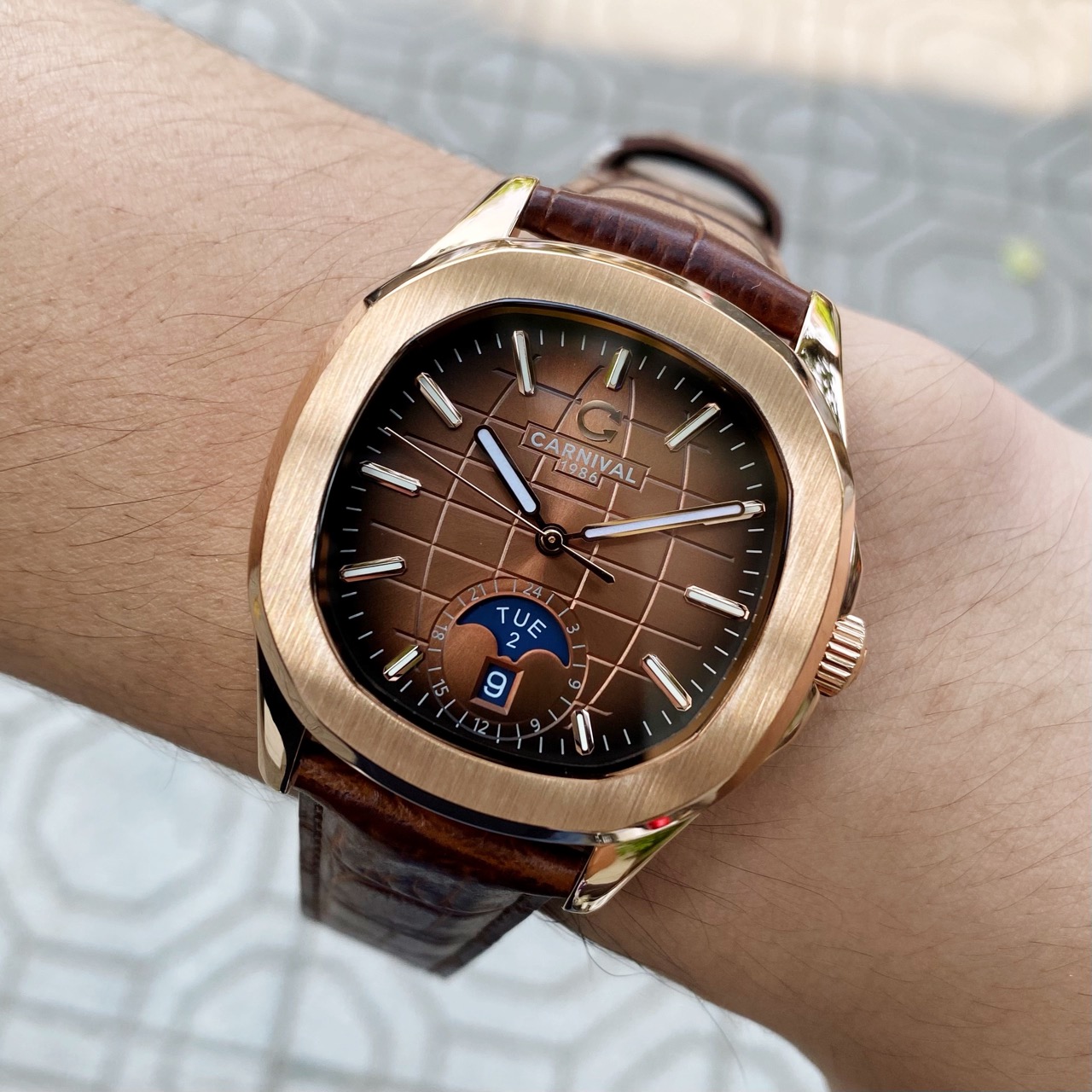 Đồng Hồ Carnival Nautilus G8113-R-BR