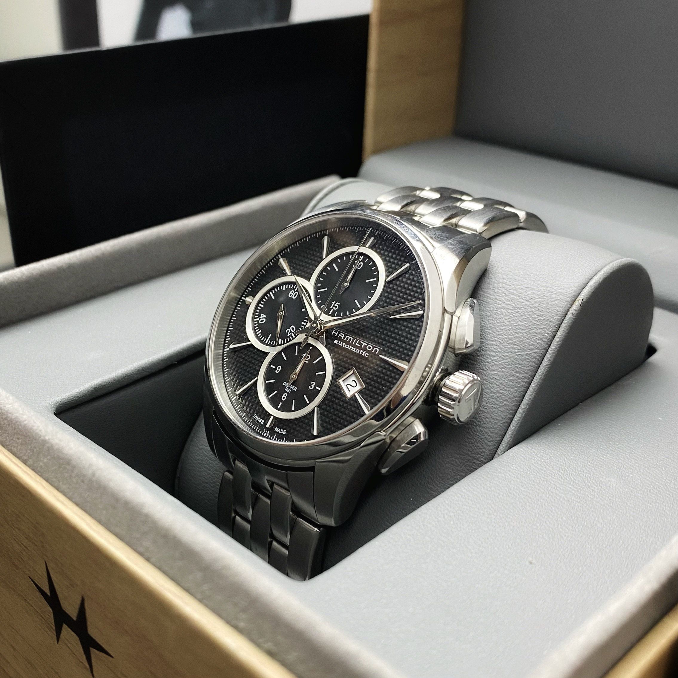 Đồng Hồ Hamilton Jazzmaster Auto Chrono H325961 - Cũ