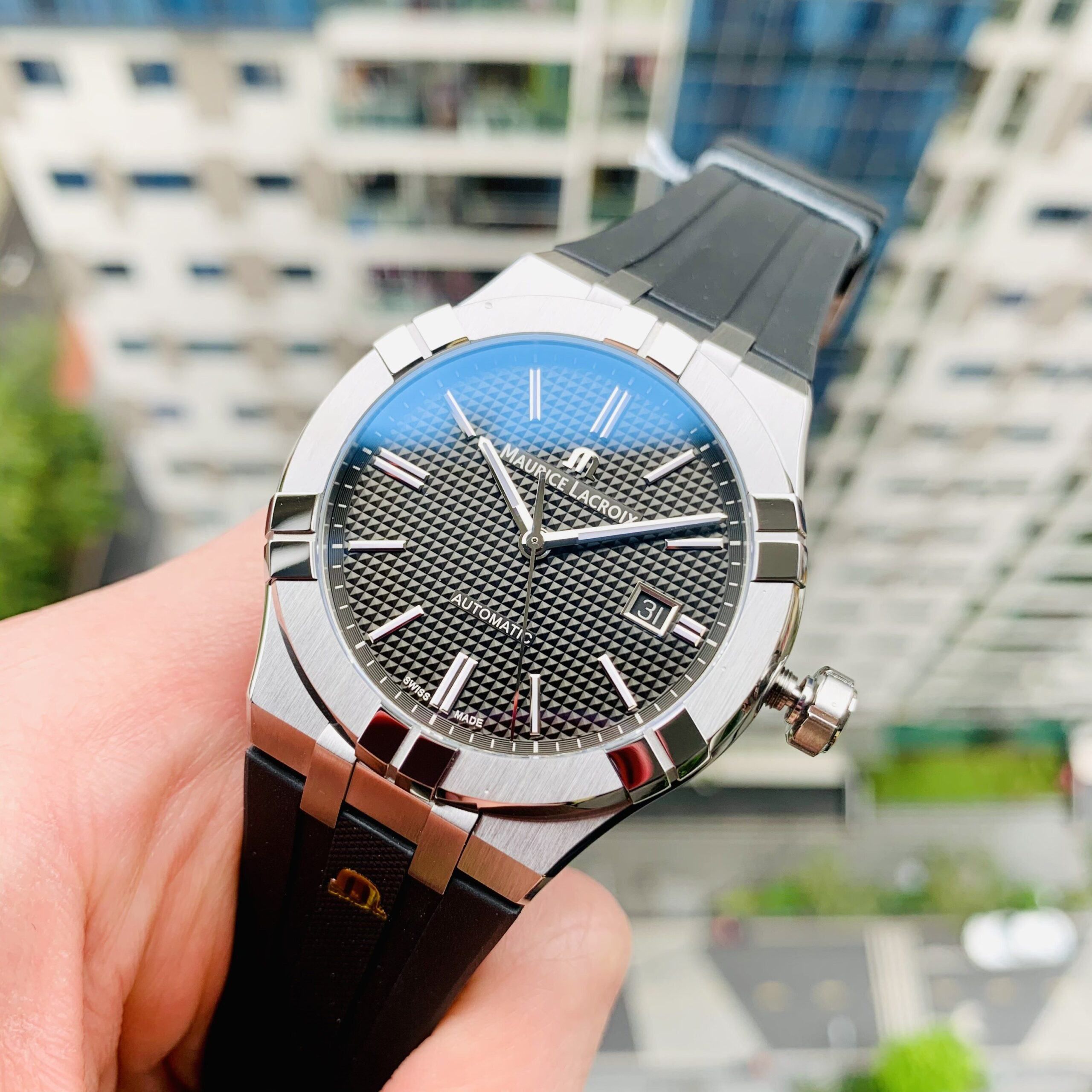 Đồng Hồ Maurice Lacroix Aikon Black 42mm - AI6008-SS000-330-2