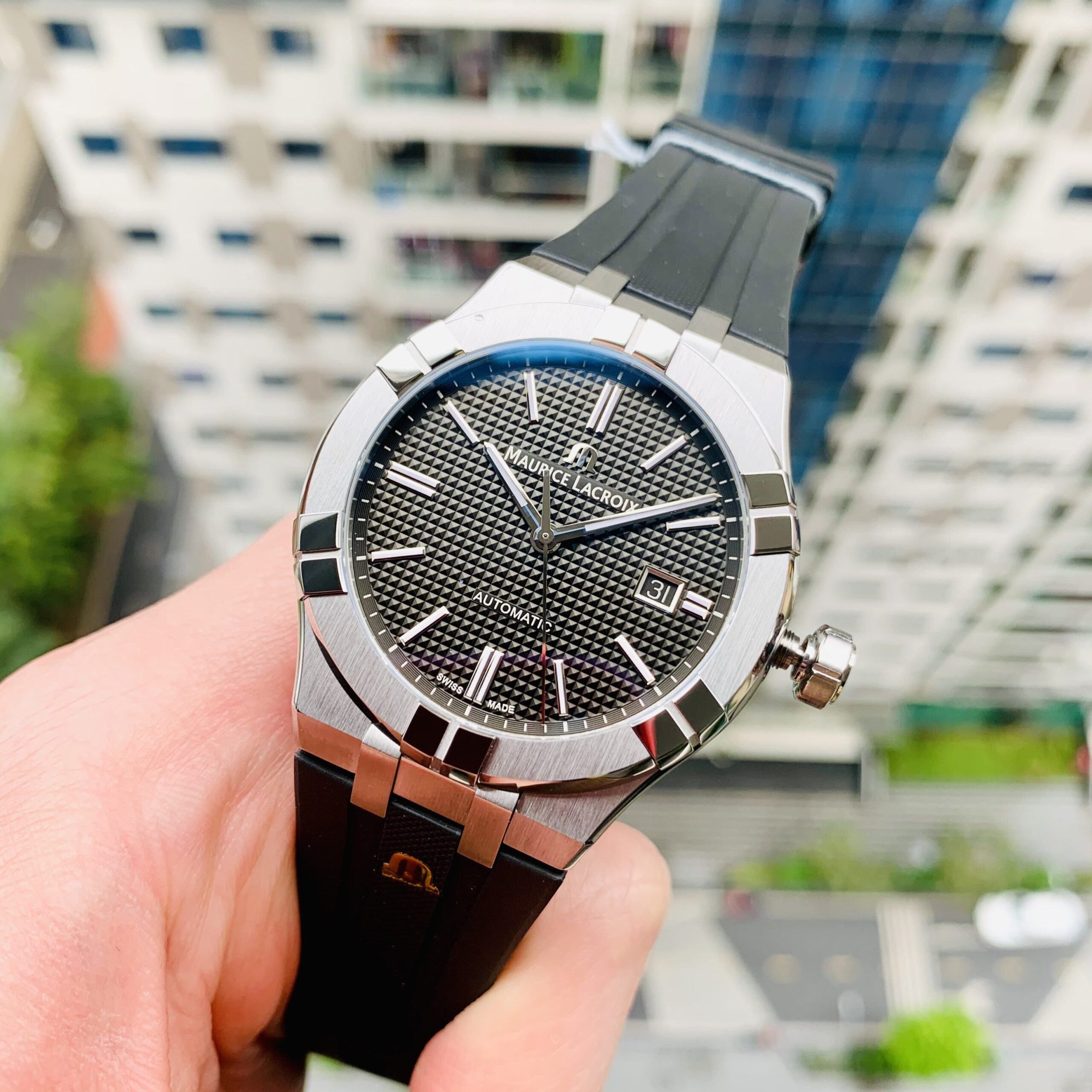 Đồng Hồ Maurice Lacroix Aikon Black 42mm - AI6008-SS000-330-2