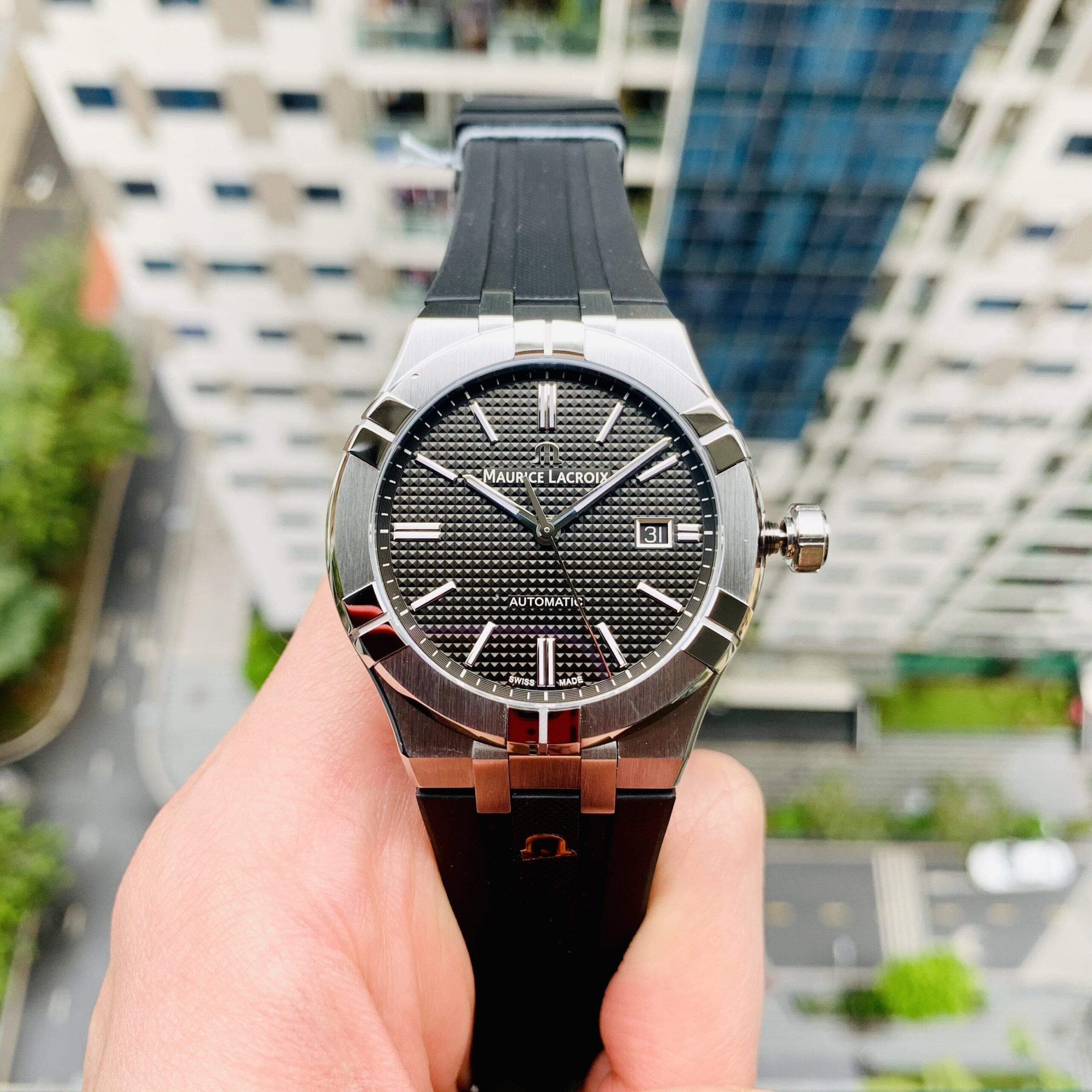 Đồng Hồ Maurice Lacroix Aikon Black 42mm - AI6008-SS00F-330-A
