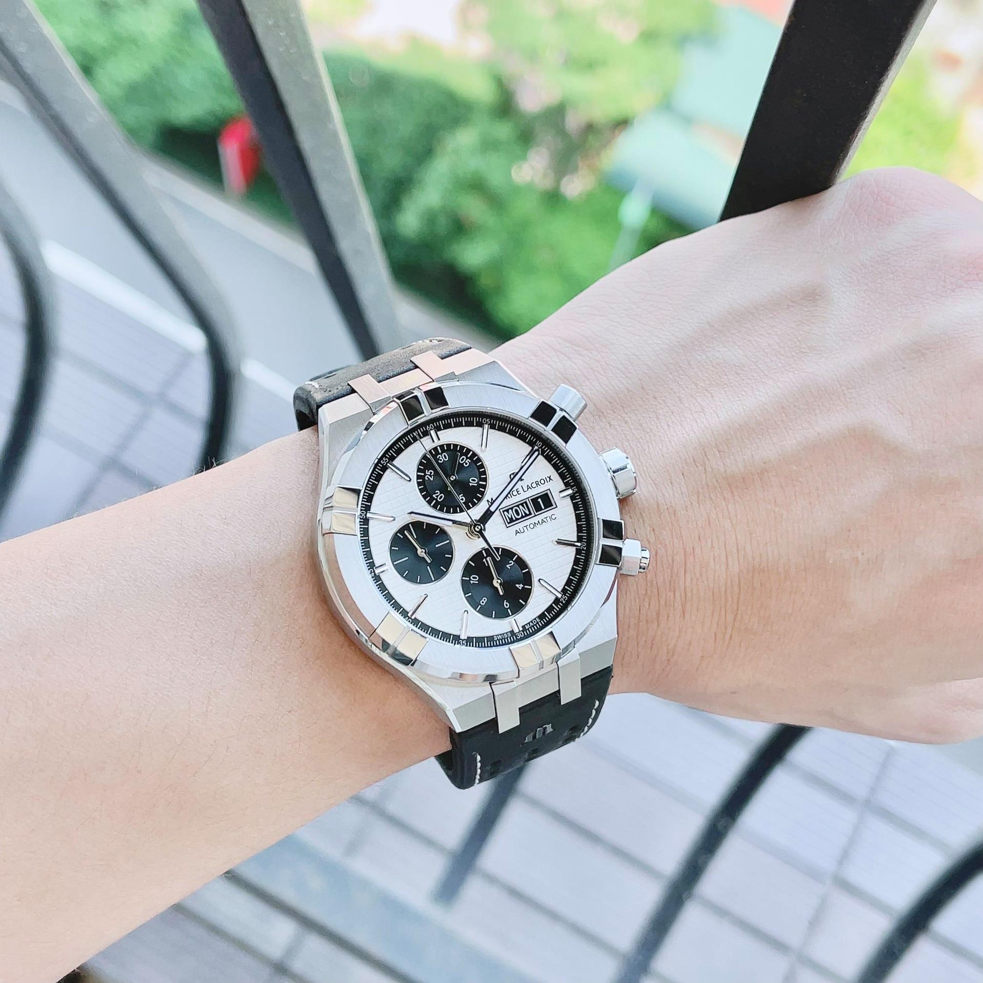 Đồng Hồ Maurice Lacroix Aikon Chronograph Black AI6038-SS001-132-1