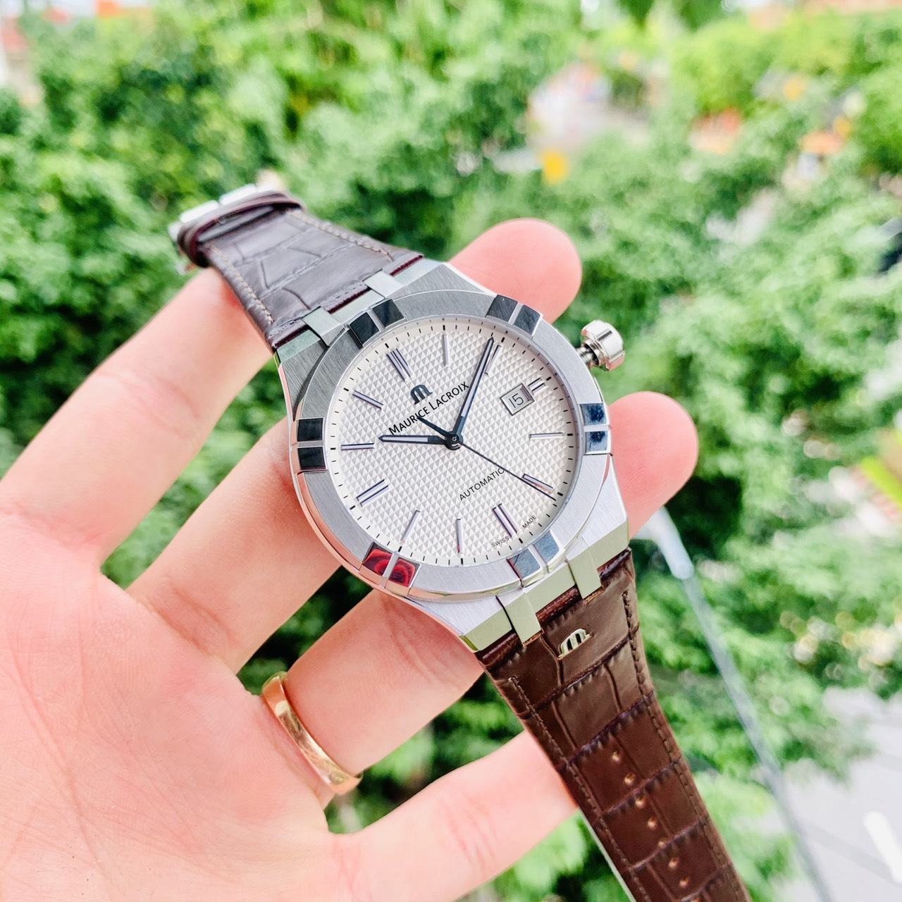 Đồng Hồ Maurice Lacroix Aikon 42mm - AI6008-SS001-130-1