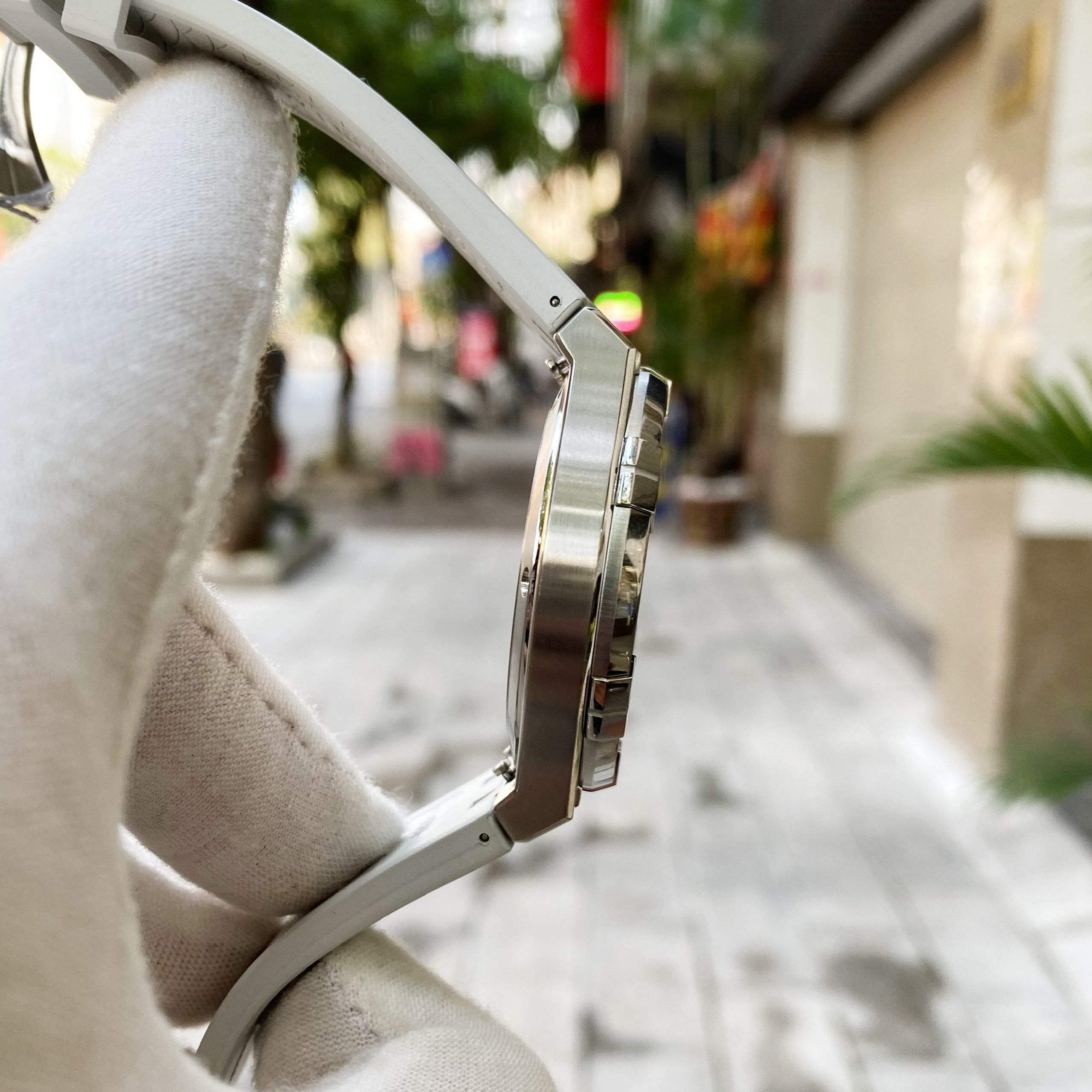 Đồng Hồ Maurice Lacroix Aikon White 42mm - AI6008-SS00B-130-G