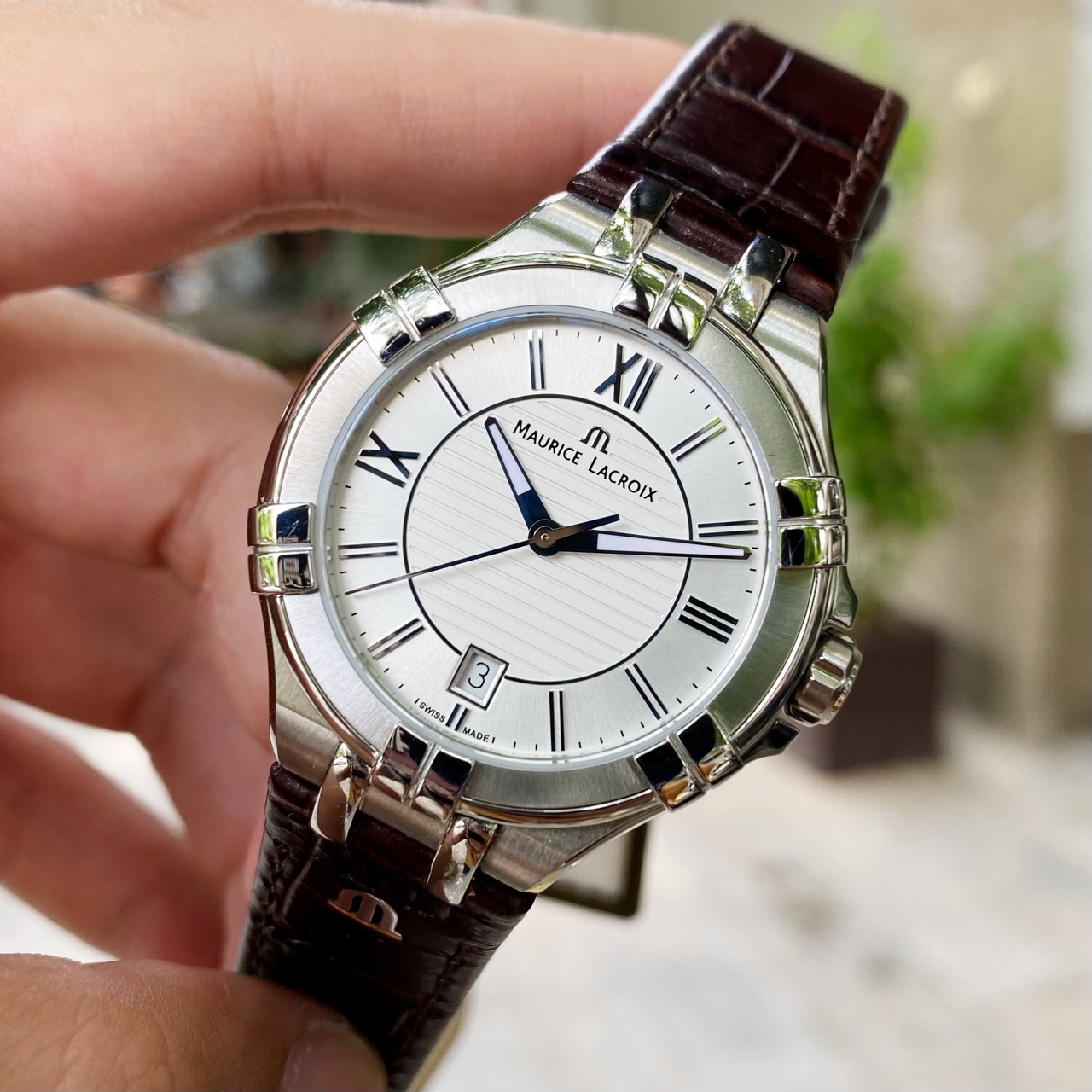 Đồng Hồ Maurice Lacroix Lady 35mm AI1006-SS001-130-1