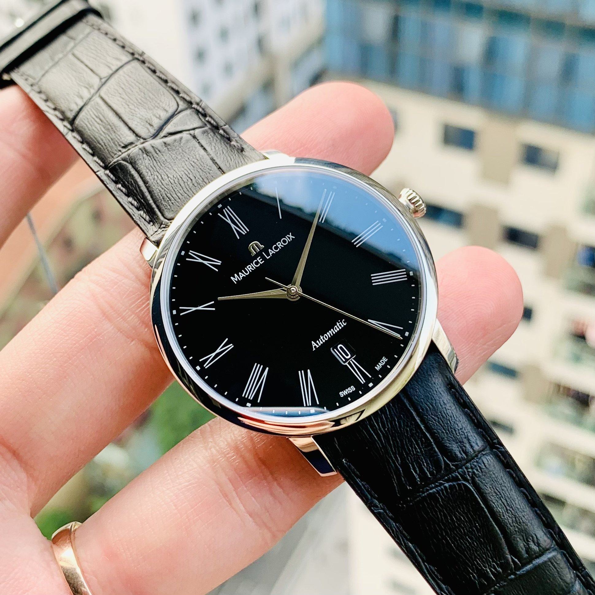 Đồng Hồ Maurice Lacroix Les Classiques - LC6067-SS001-310