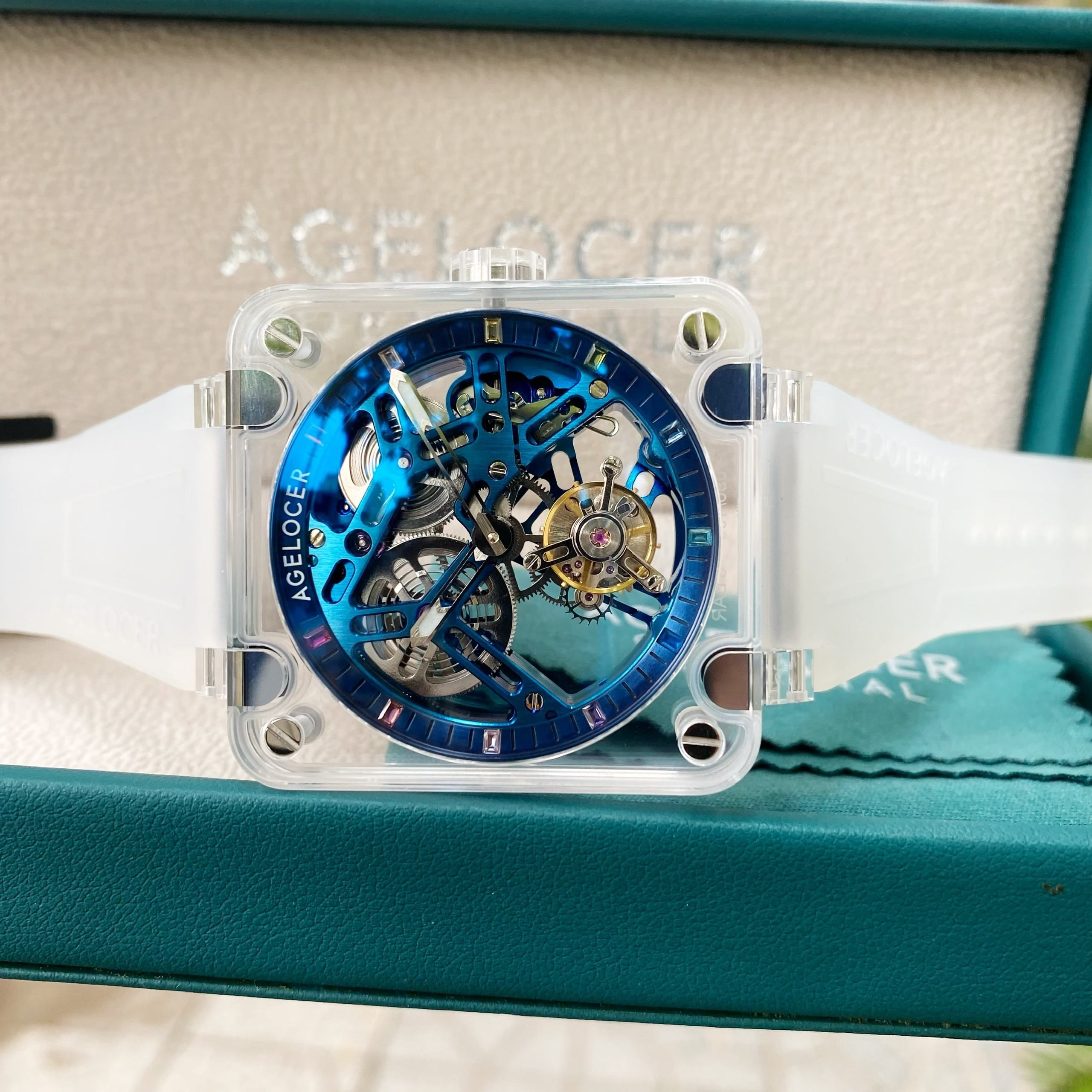 Đồng Hồ Agelocer Sapphire Tourbillon 9204S11