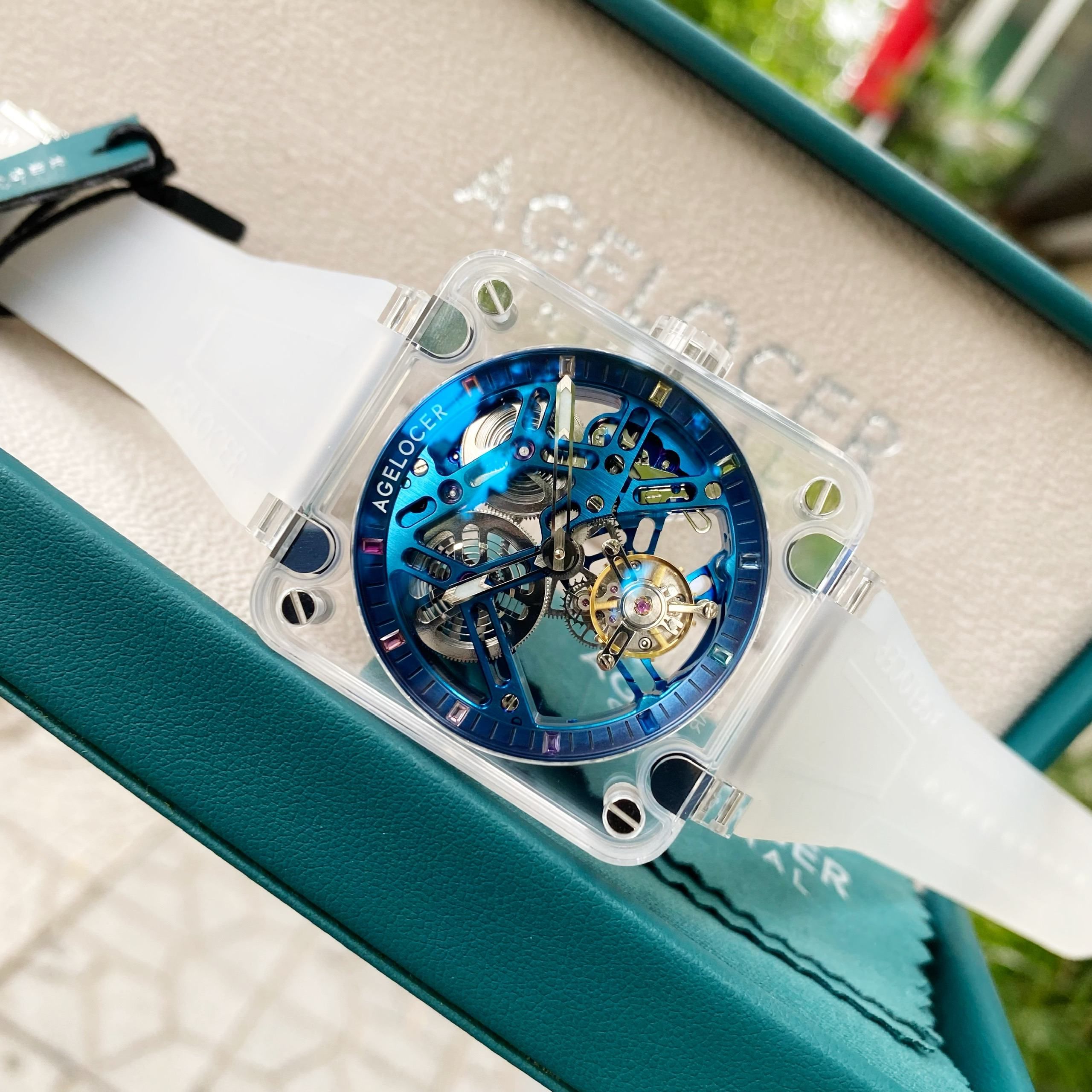 Đồng Hồ Agelocer Sapphire Tourbillon 9204S11