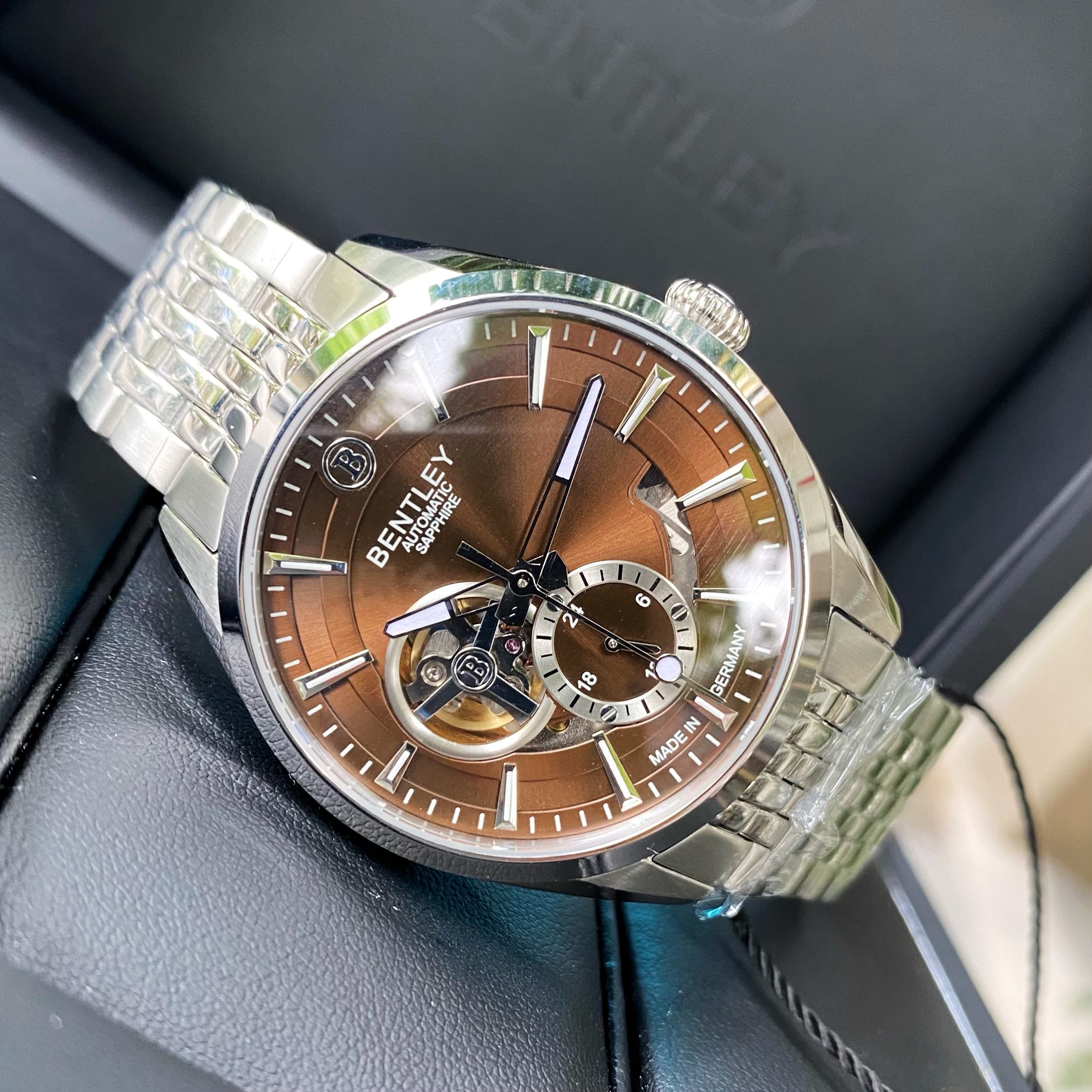 Đồng Hồ Nam Bentley BL1831-25MWDI