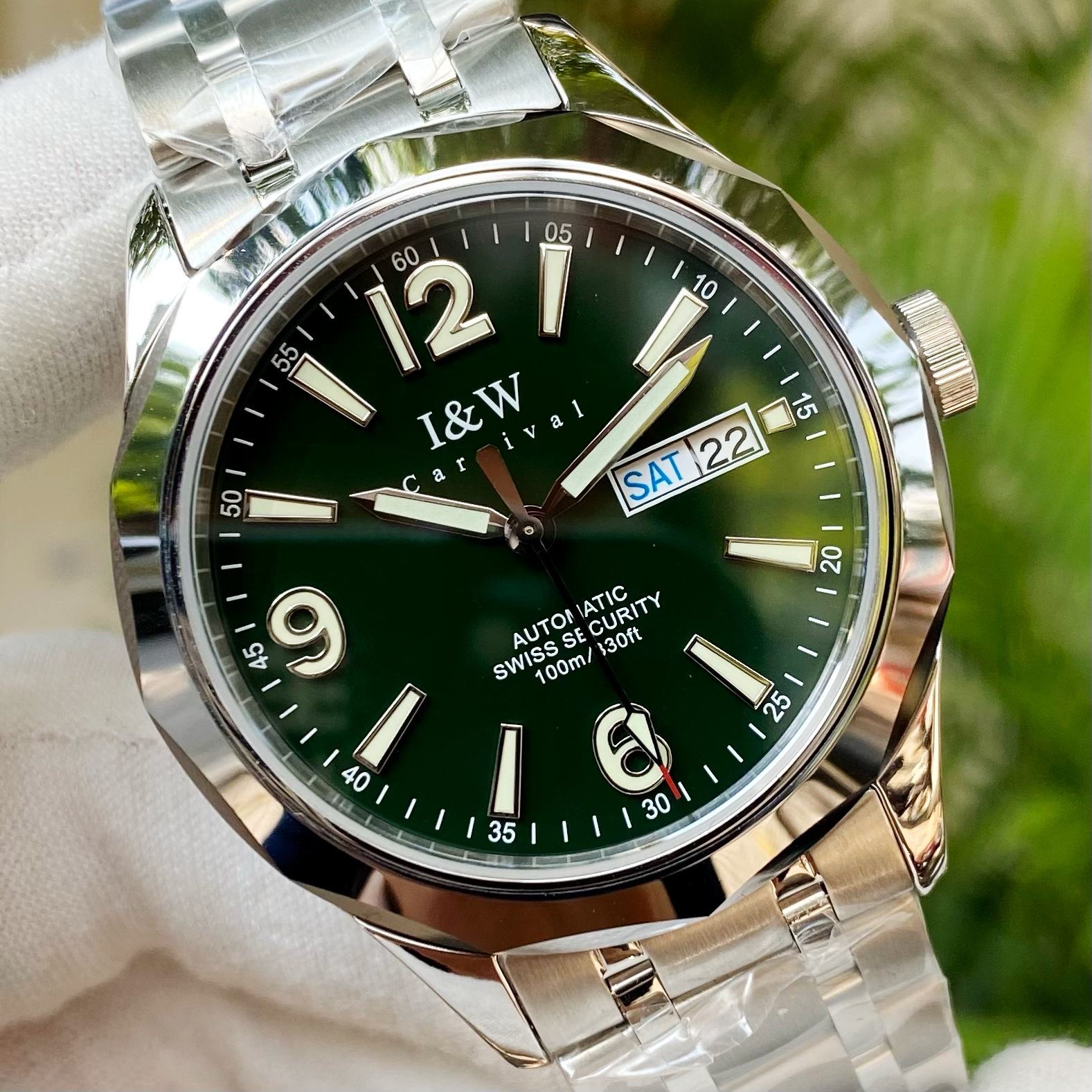 Đồng Hồ Carnival IW550 Green