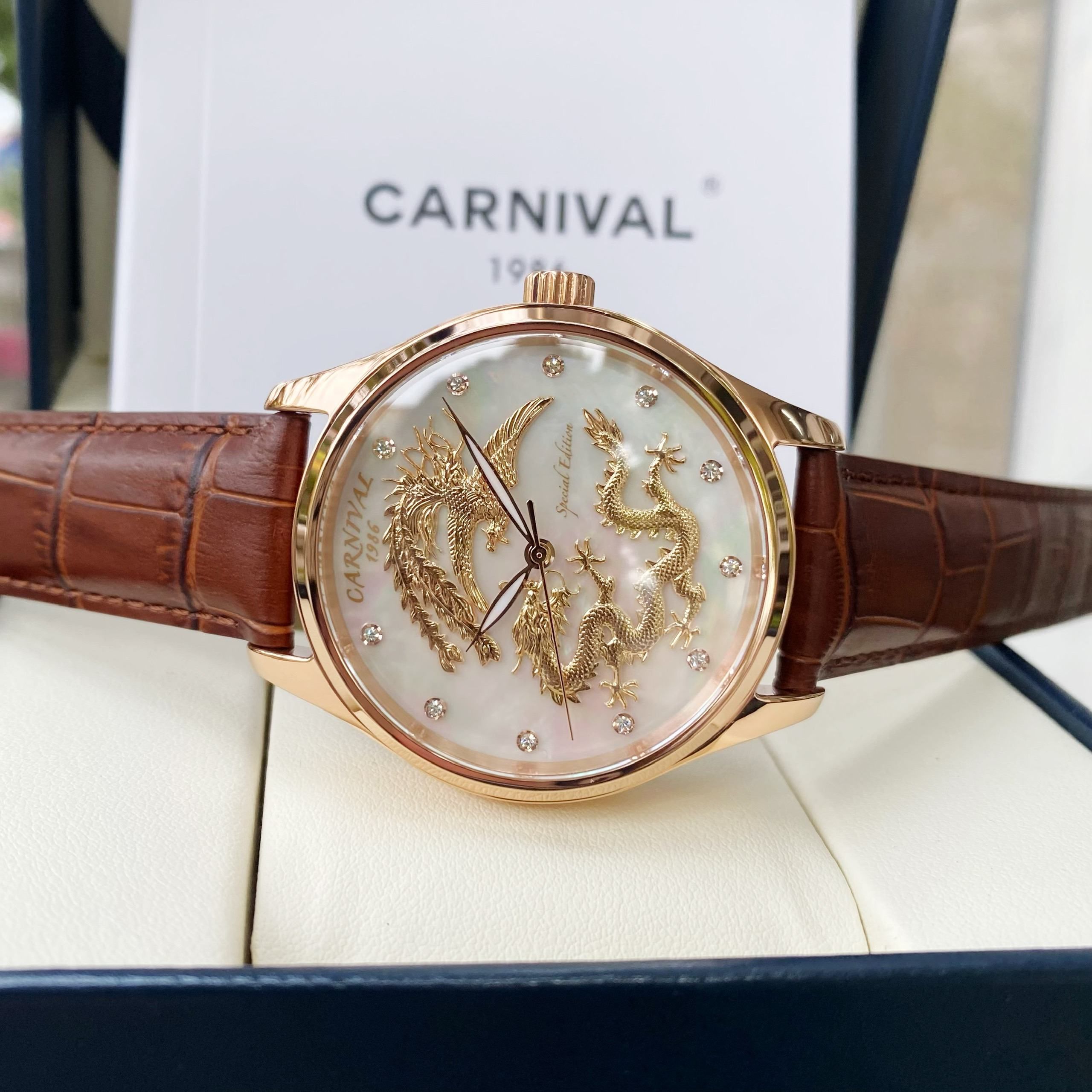 Đồng Hồ Carnival Long Phụng CNV8101G1