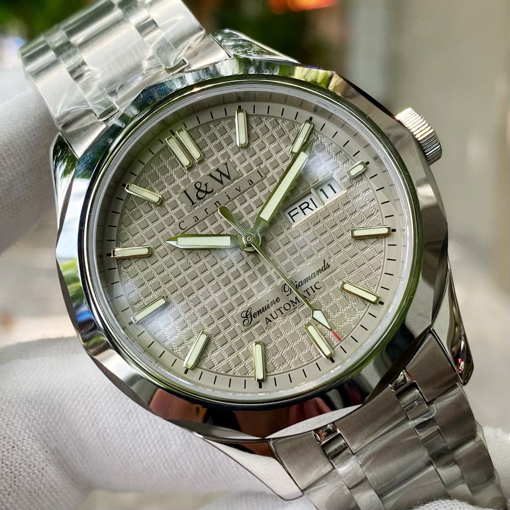 Đồng Hồ Carnival W563G Grey