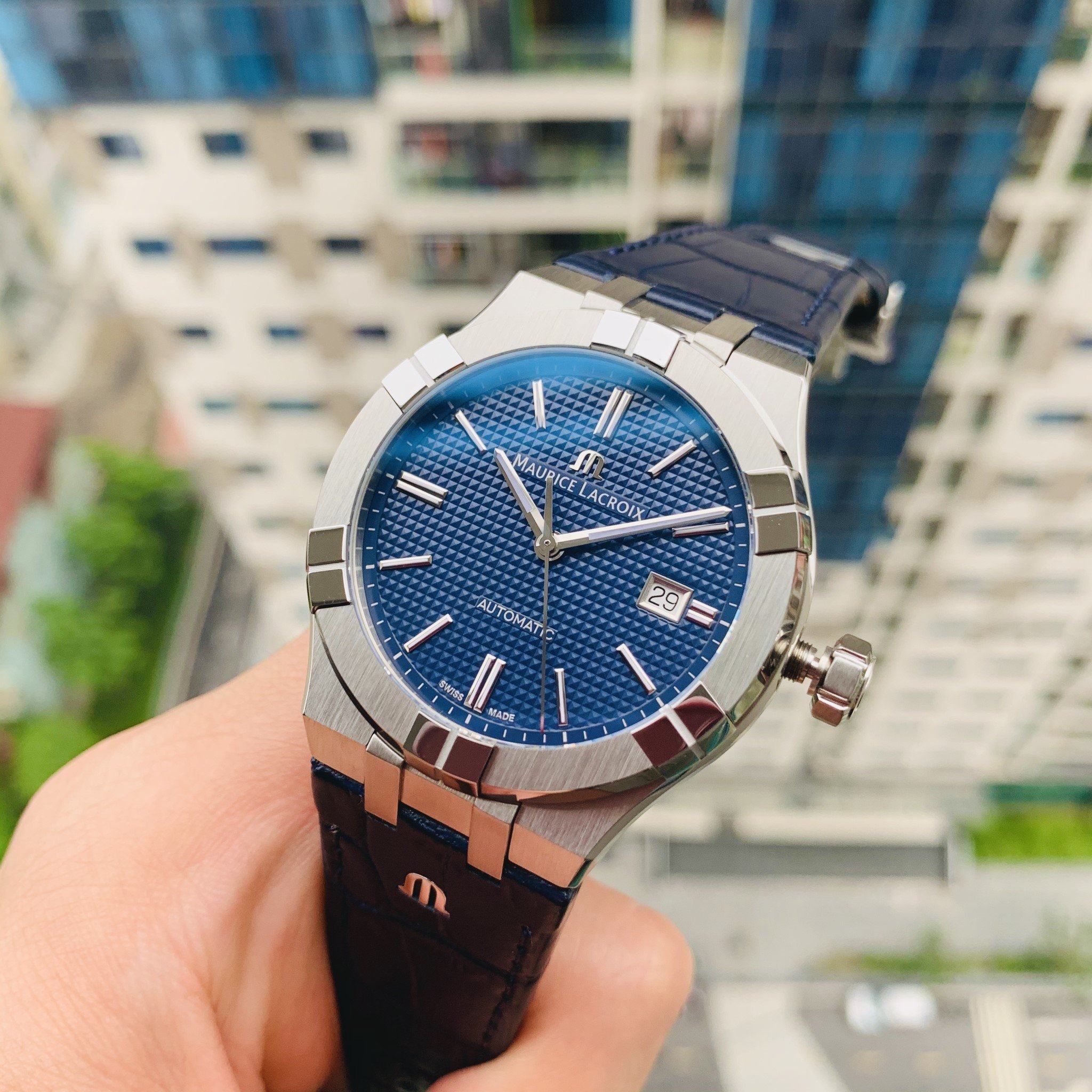 Đồng Hồ Maurice Lacroix Aikon Blue AI6008-SS001-430-1