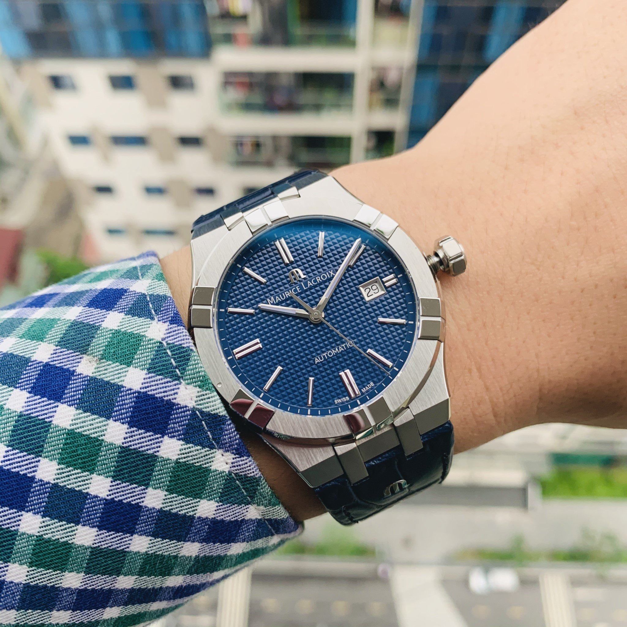 Đồng Hồ Maurice Lacroix Aikon Blue AI6008-SS001-430-1