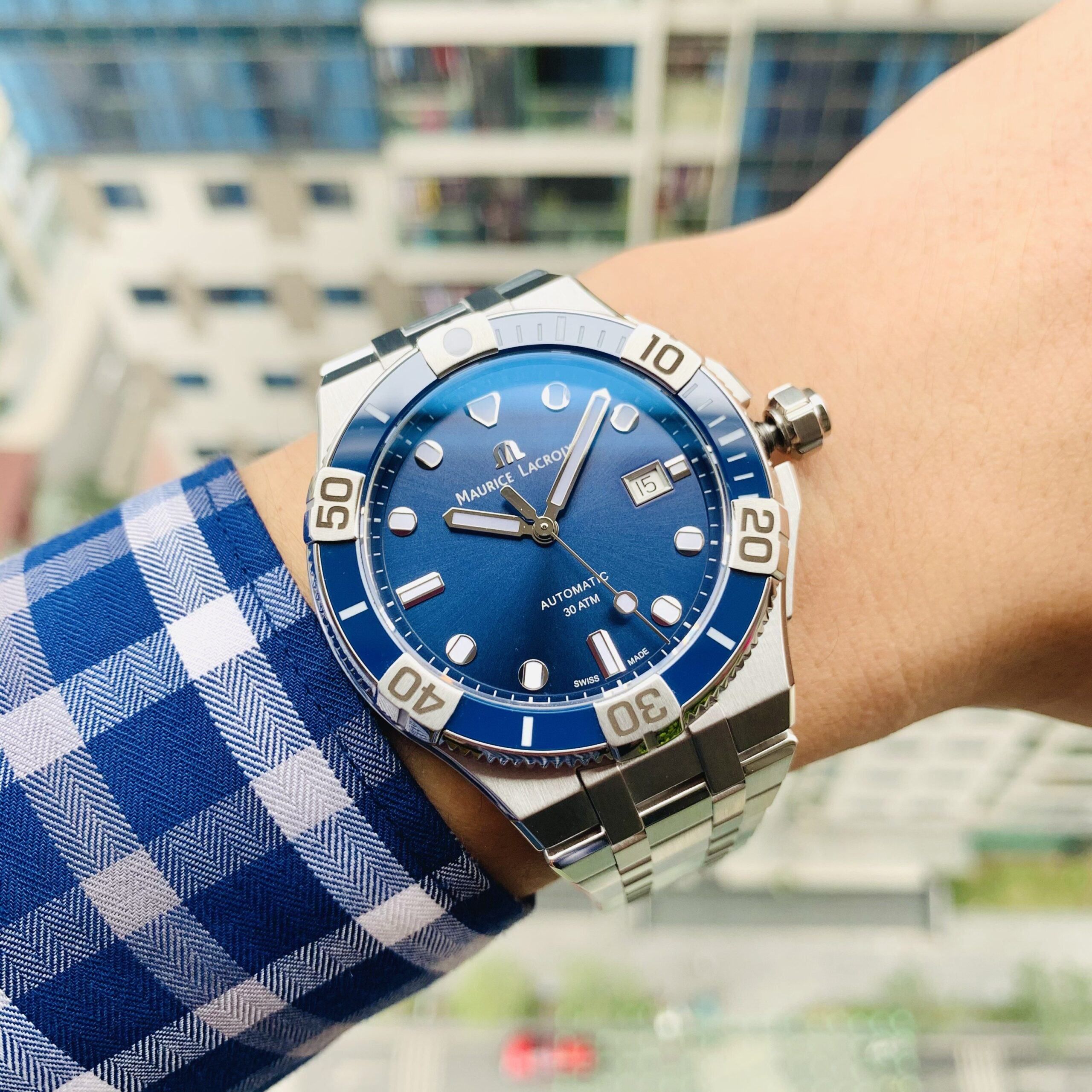 Đồng Hồ Nam Maurice Lacroix Ventuner Blue AI6058-SS002-430-1
