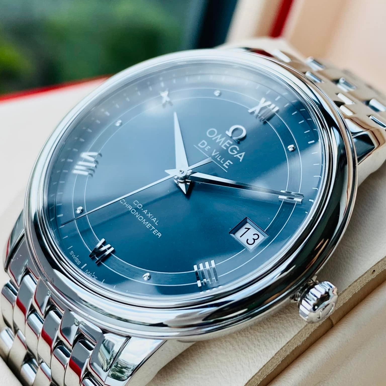 Đồng Hồ Omega De Ville Prestige Blue Dial 424.10.37.20.03.002