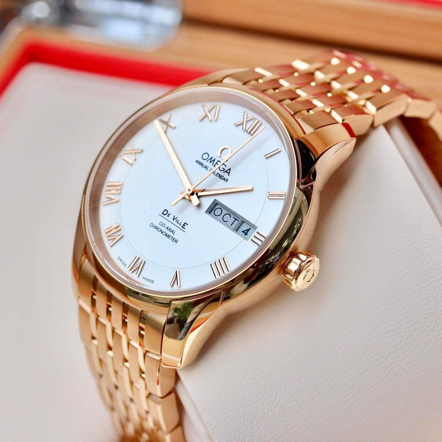 Đồng Hồ Omega DeVille Annual Calendar Rose Gold 18K 431.50.41.22.02.001