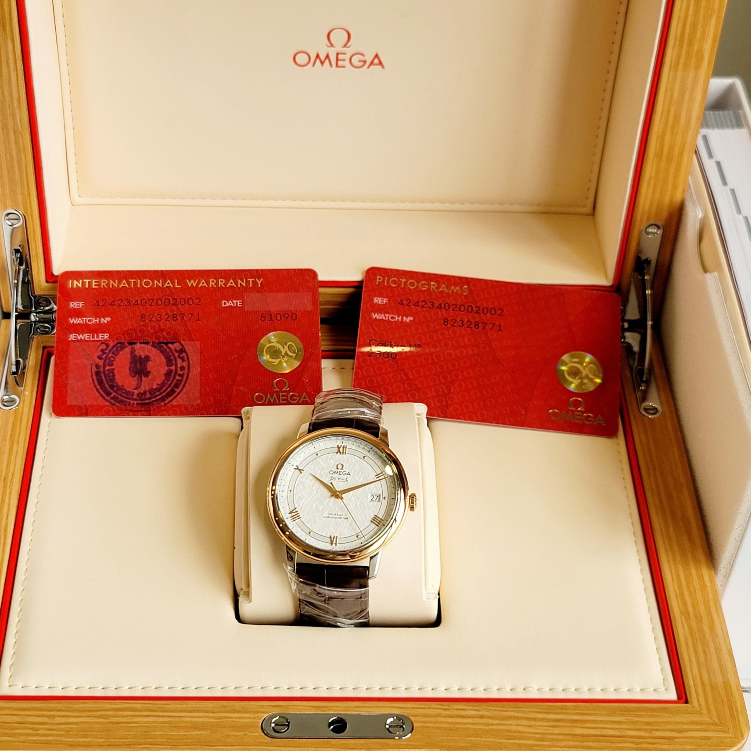 Đồng Hồ Omega Prestige Co-Axial 424.23.40.20.02.002