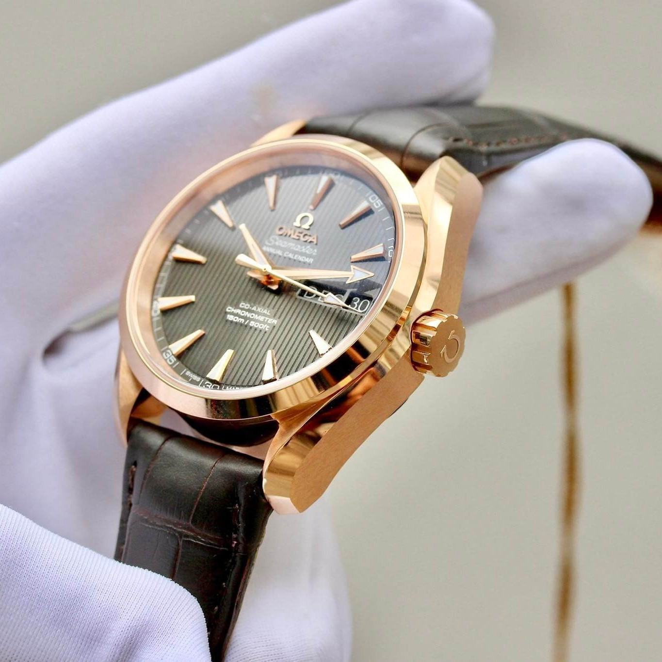 Đồng Hồ Omega Seamaster Aqua Terra 150M Co-Axial Chronometer Annual 231.53.39.22.06.001