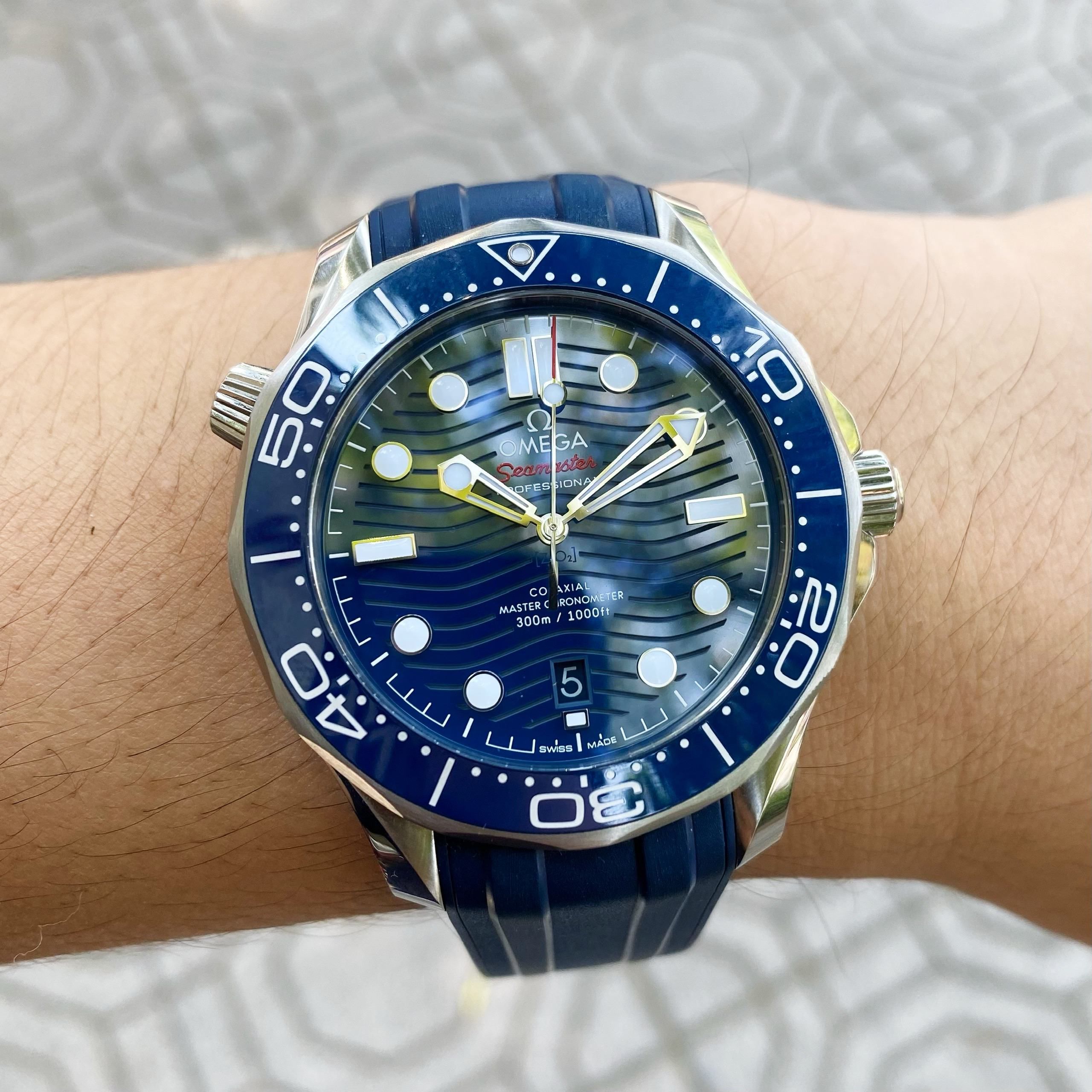 Đồng Hồ Omega Seamaster Diver 300M Co-Axial Master 210.30.42.20.03.001 - Cũ