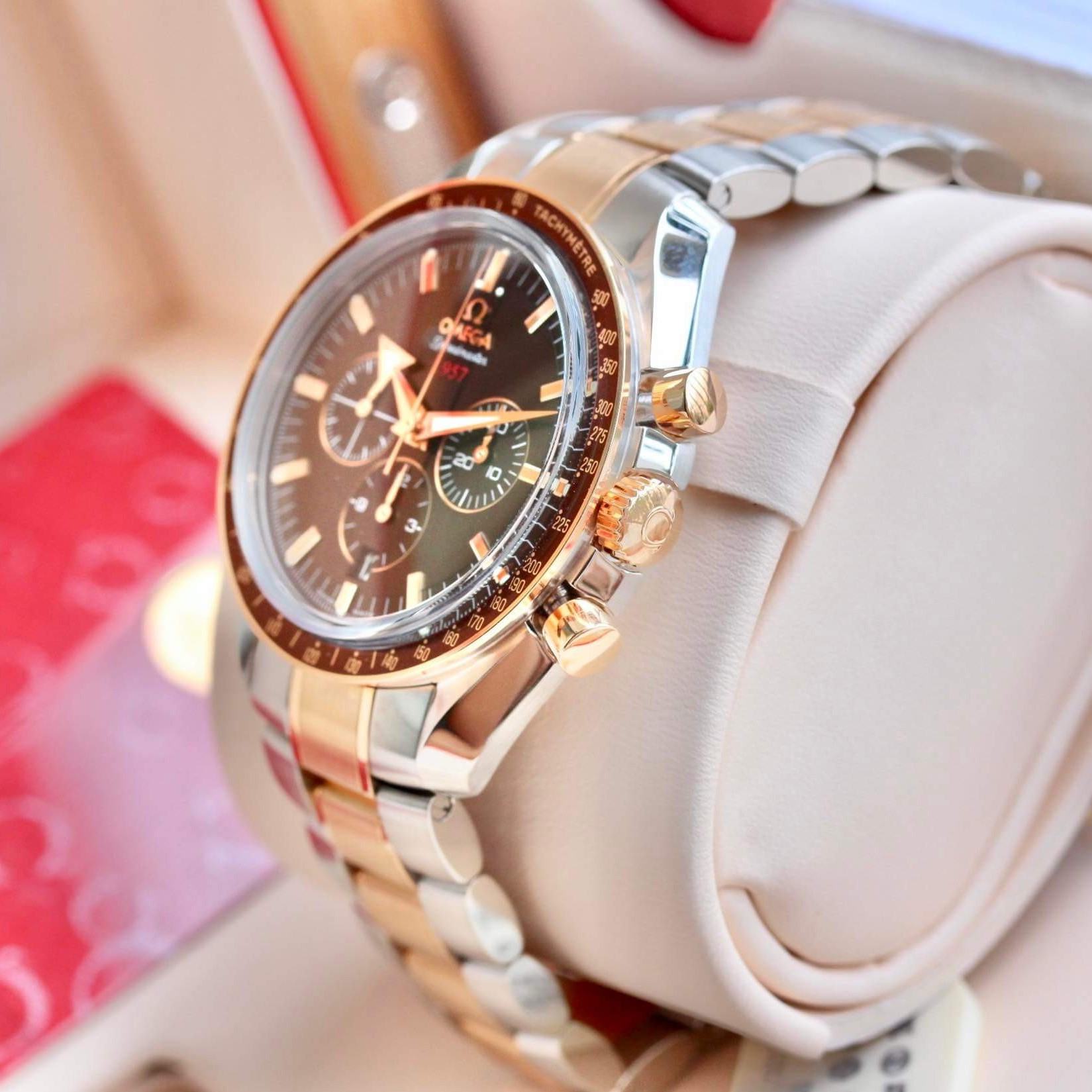 Đồng Hồ Omega Speedmaster 321.90.42.50.13.001