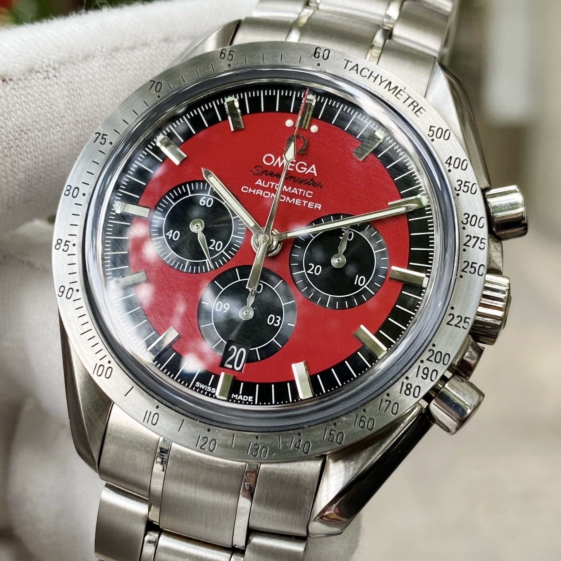 Đồng Hồ Omega Speedmaster Legend 3506.61.00 - Cũ