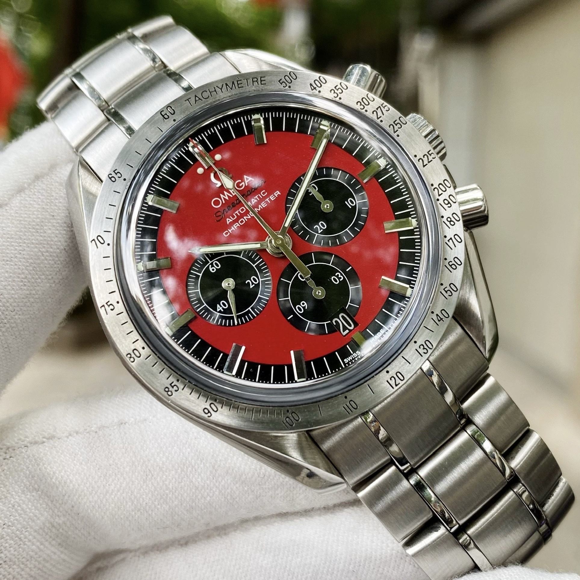 Đồng Hồ Omega Speedmaster Legend 3506.61.00 - Cũ