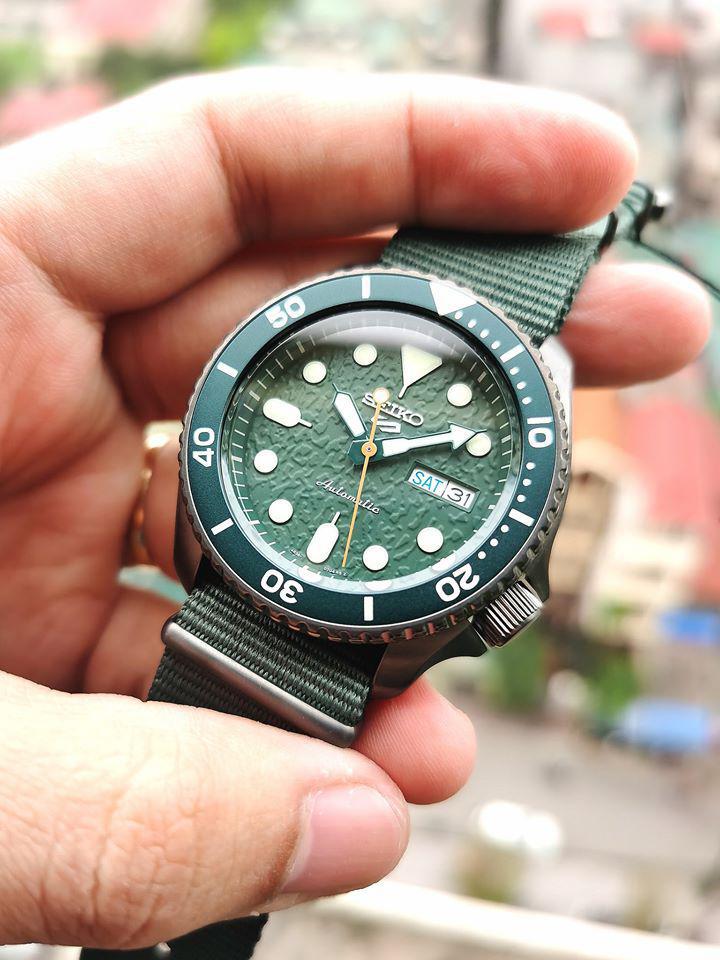 Đồng Hồ Seiko 5 Sports SRPD77K1 Chính Hãng