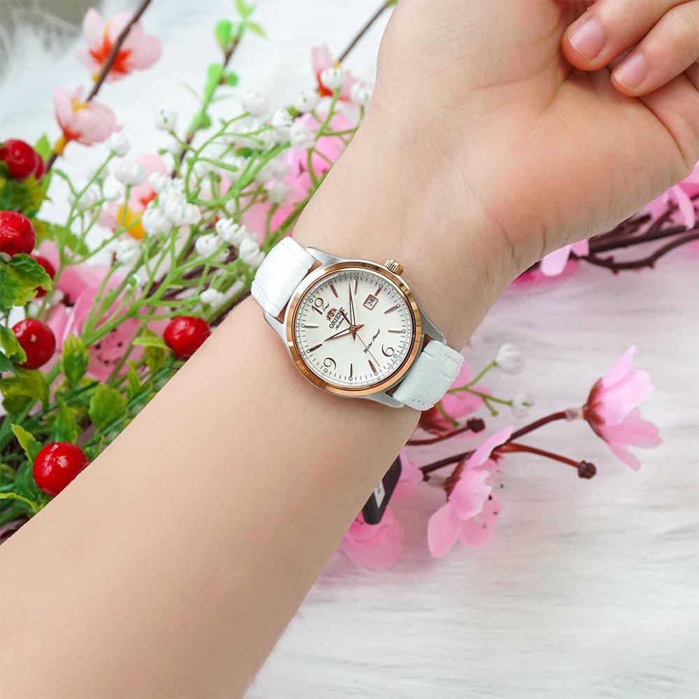 Đồng Hồ Nữ Orient Automatic FNR1Q003W0 Chính Hãng