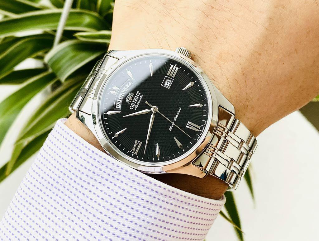 Đồng Hồ Orient Nam Day Date SEV0W003BH Chính Hãng