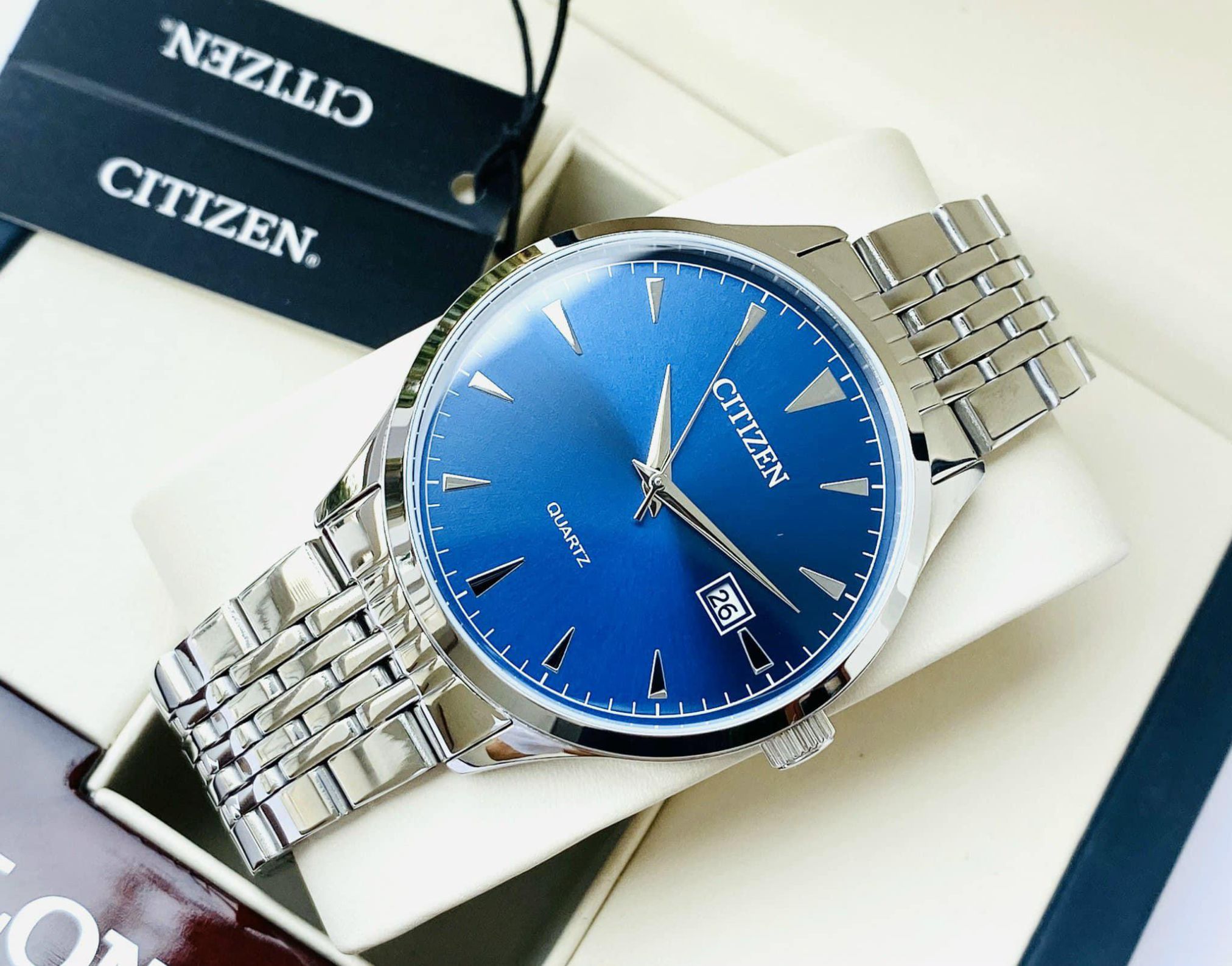 Đồng Hồ Nam CITIZEN QUARTZ JAPAN DZ0060-53l chính hãng.