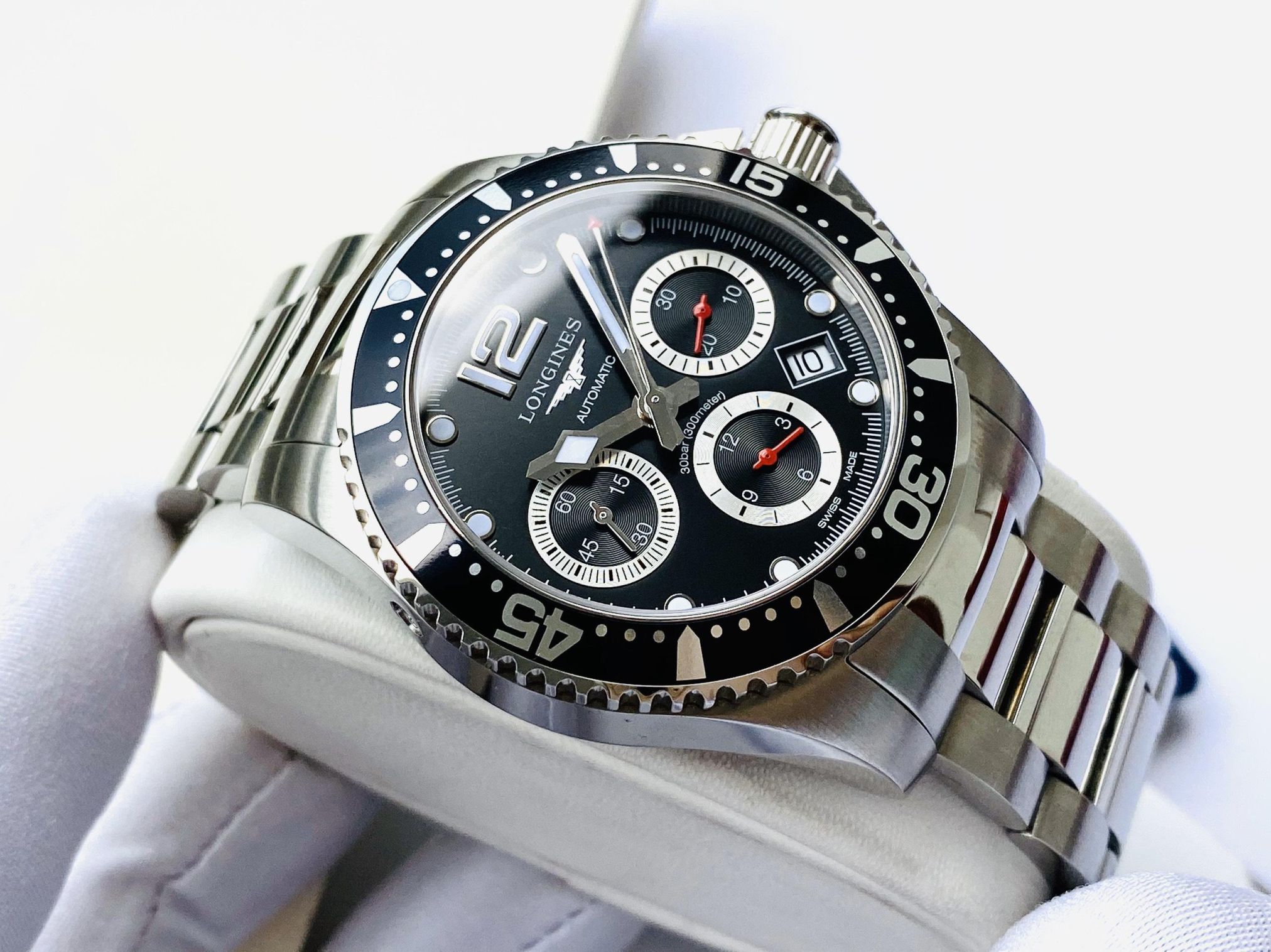 ĐỒNG HỒ NAM LONGINES HYDROCONQUEST L3.744.4.56.6