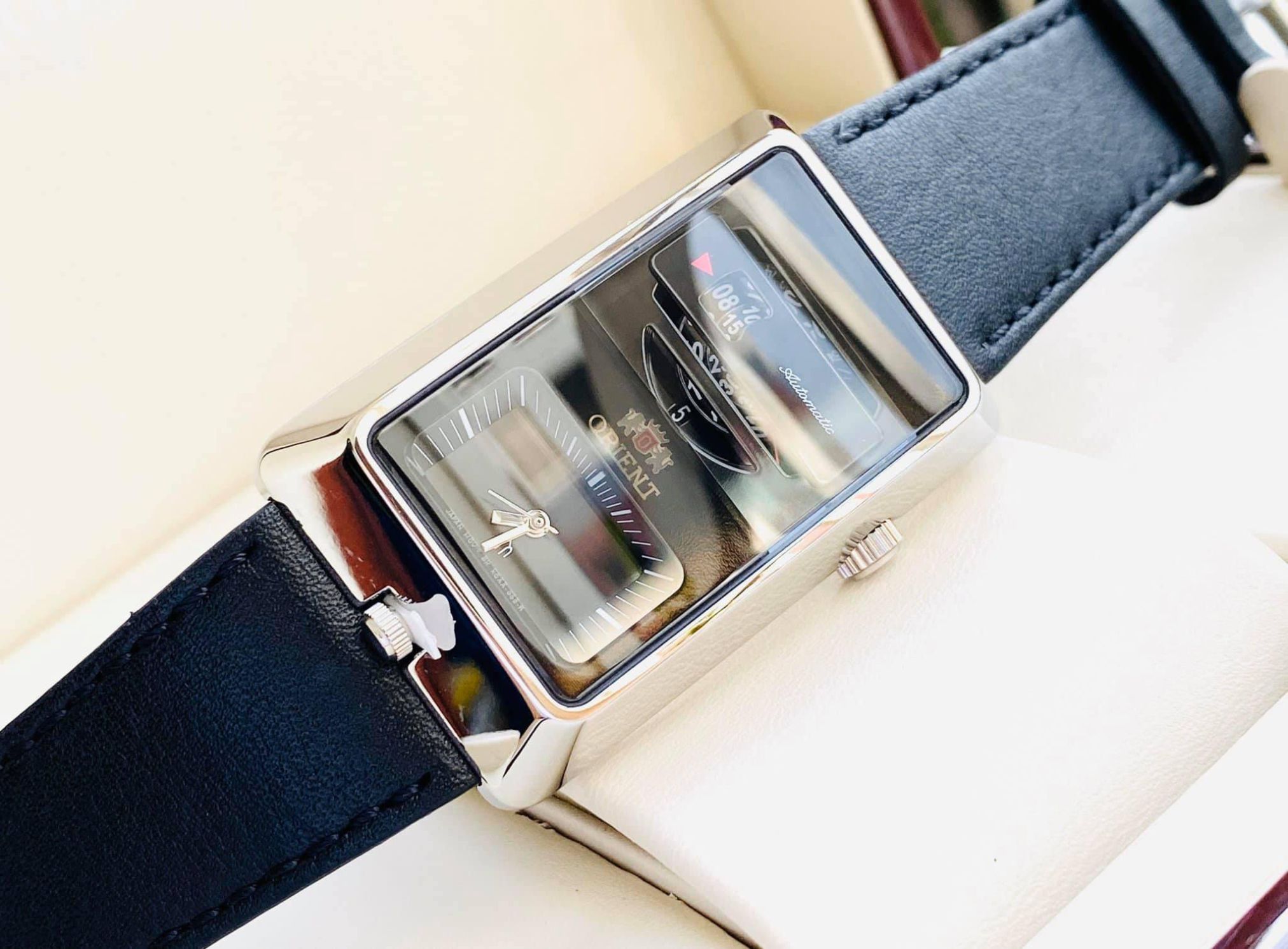 Đồng Hồ Nam Orient Dual Time Automatic FXCAA003B0