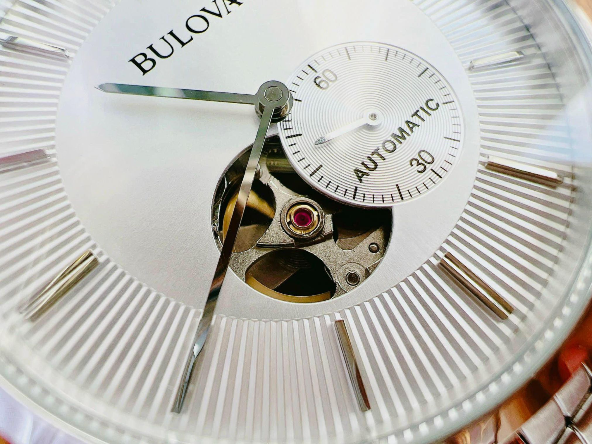 NG H NAM BULOVA 96A238
