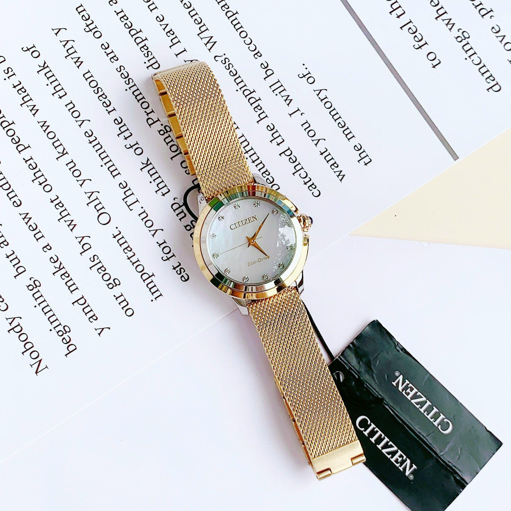Đồng Hồ Nữ Citizen EM0794-54D: Sự Kết Hợp Hoàn Hảo Giữa Đẳng Cấp Và Độ Chính Xác