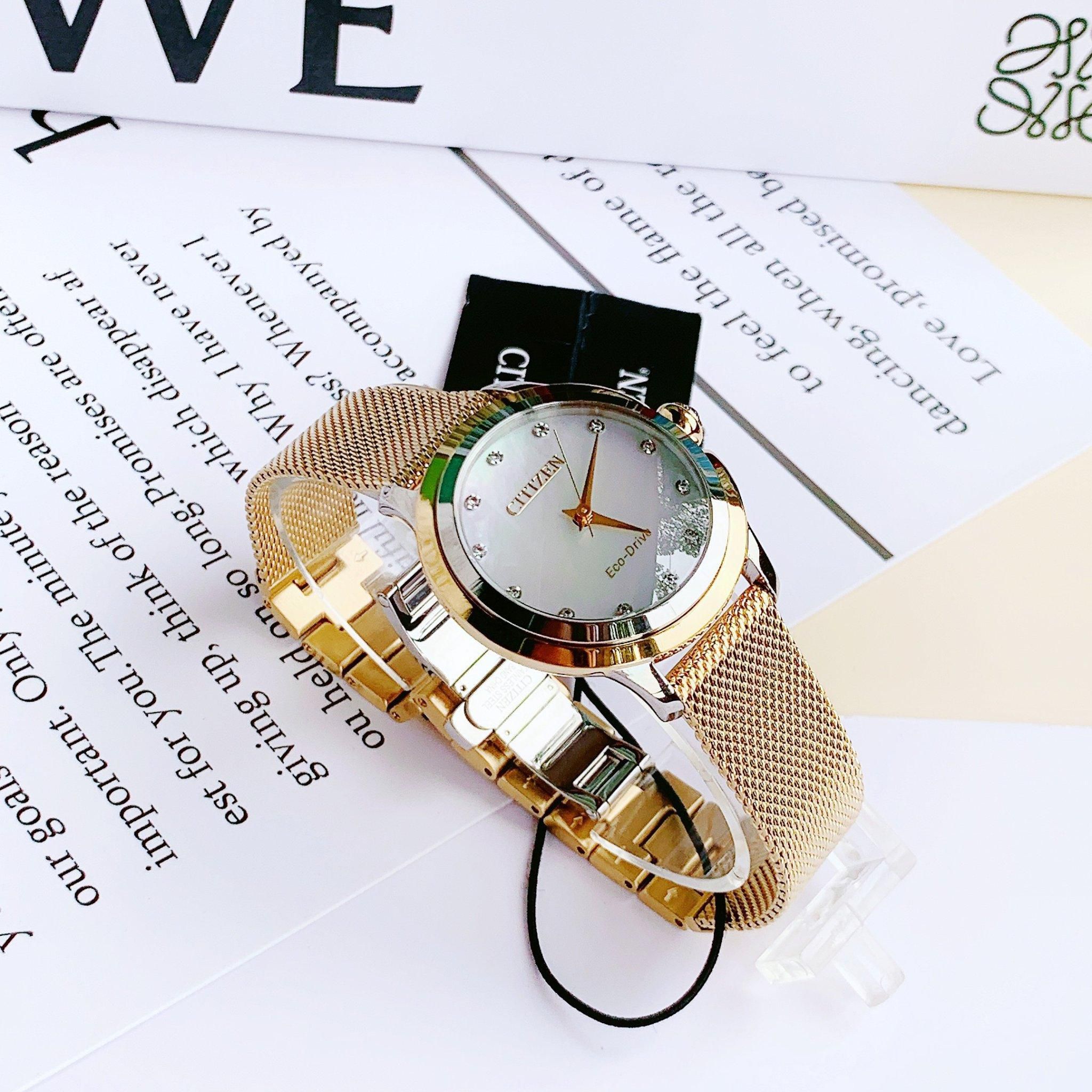 Đồng Hồ Nữ Citizen EM0794-54D: Sự Kết Hợp Hoàn Hảo Giữa Đẳng Cấp Và Độ Chính Xác