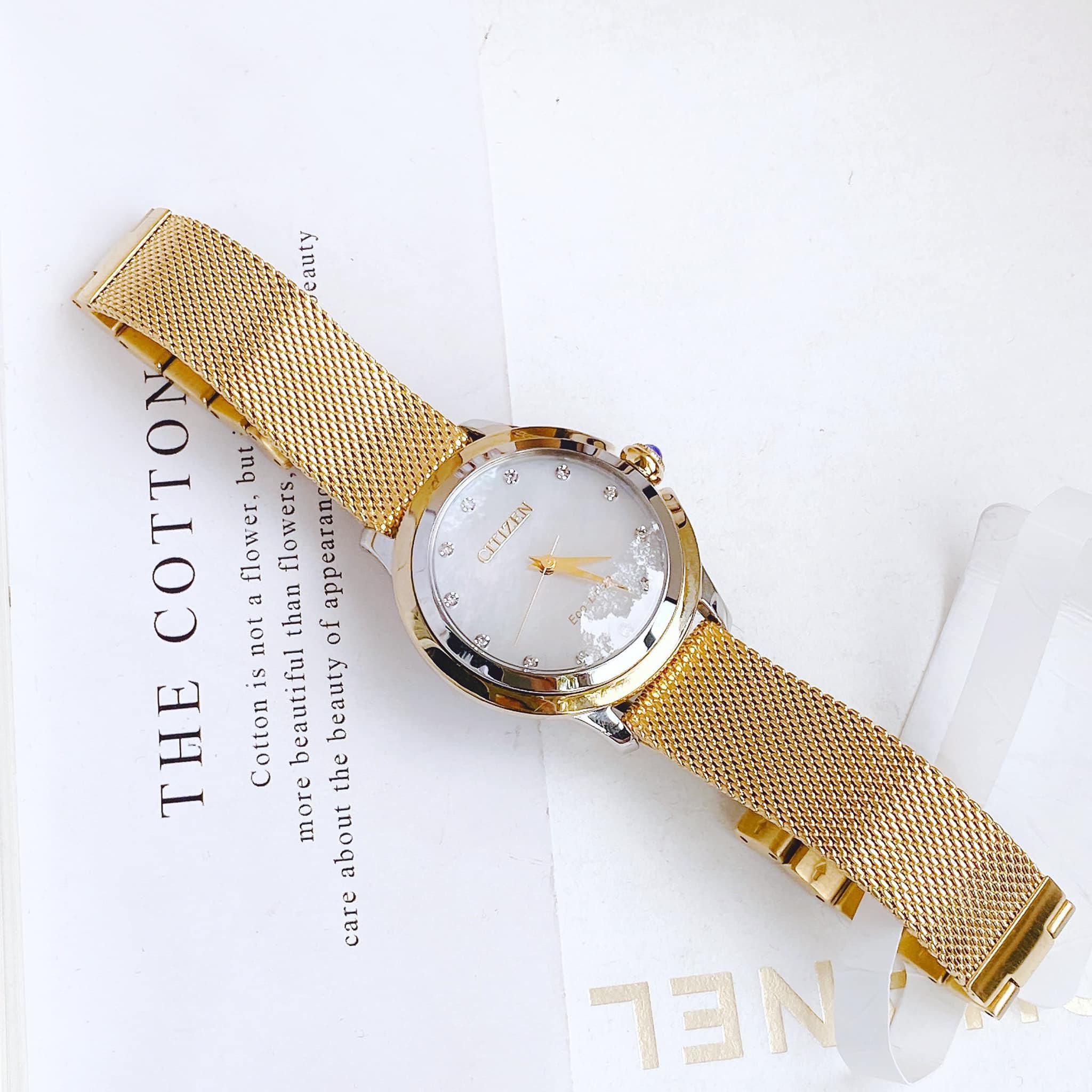 Đồng Hồ Nữ Citizen EM0794-54D: Sự Kết Hợp Hoàn Hảo Giữa Đẳng Cấp Và Độ Chính Xác