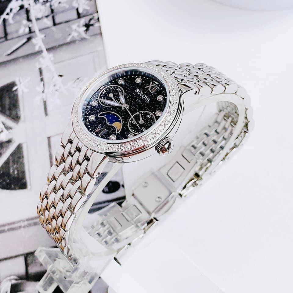 Bulova Women s stainless steel diamond Watch 96R210
