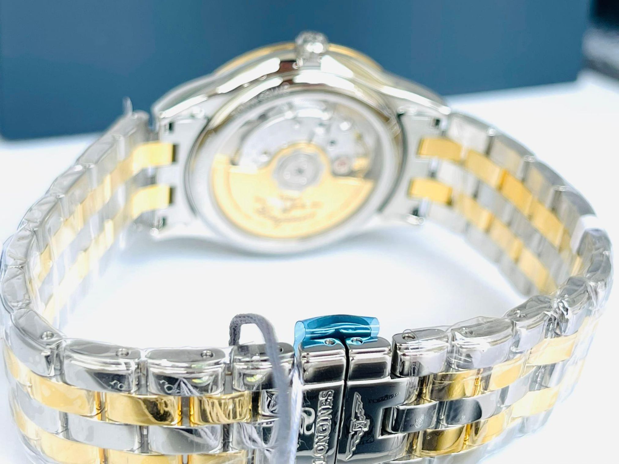 Đồng Hồ Nam Longines L4.774.3.37.7