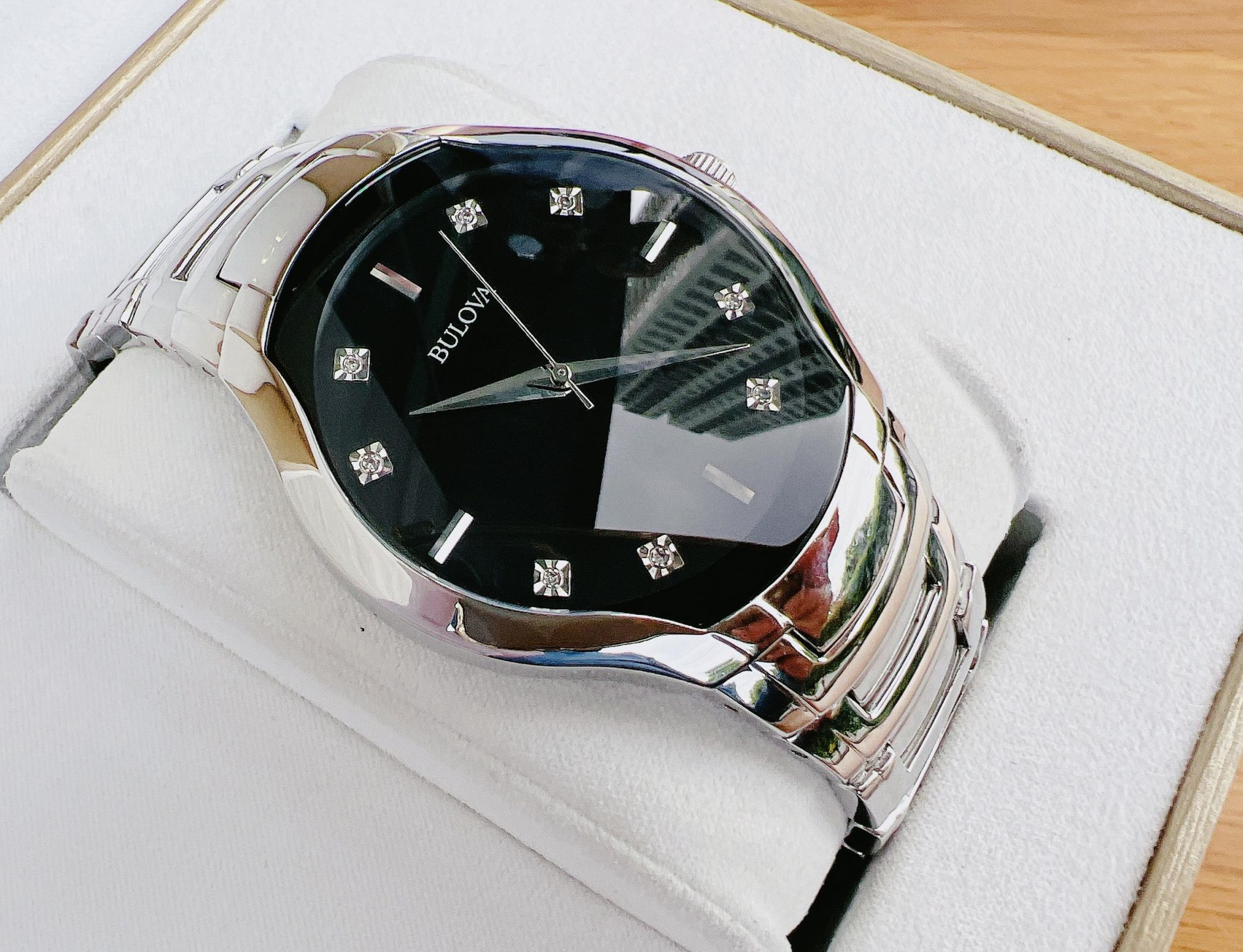 ng H Nam Bulova 96D117