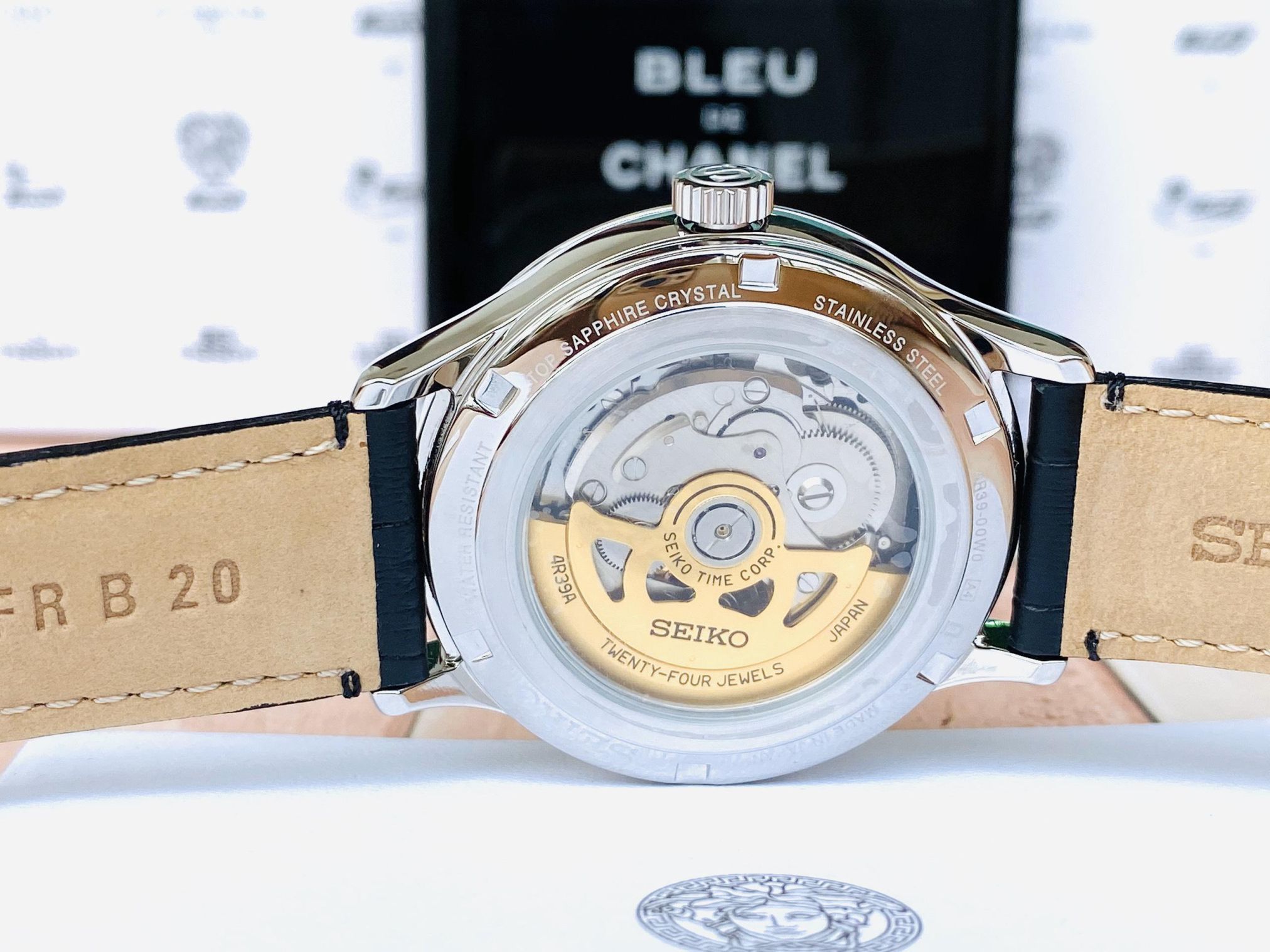Giá Đồng Hồ Seiko PRESAGE SSA379J1