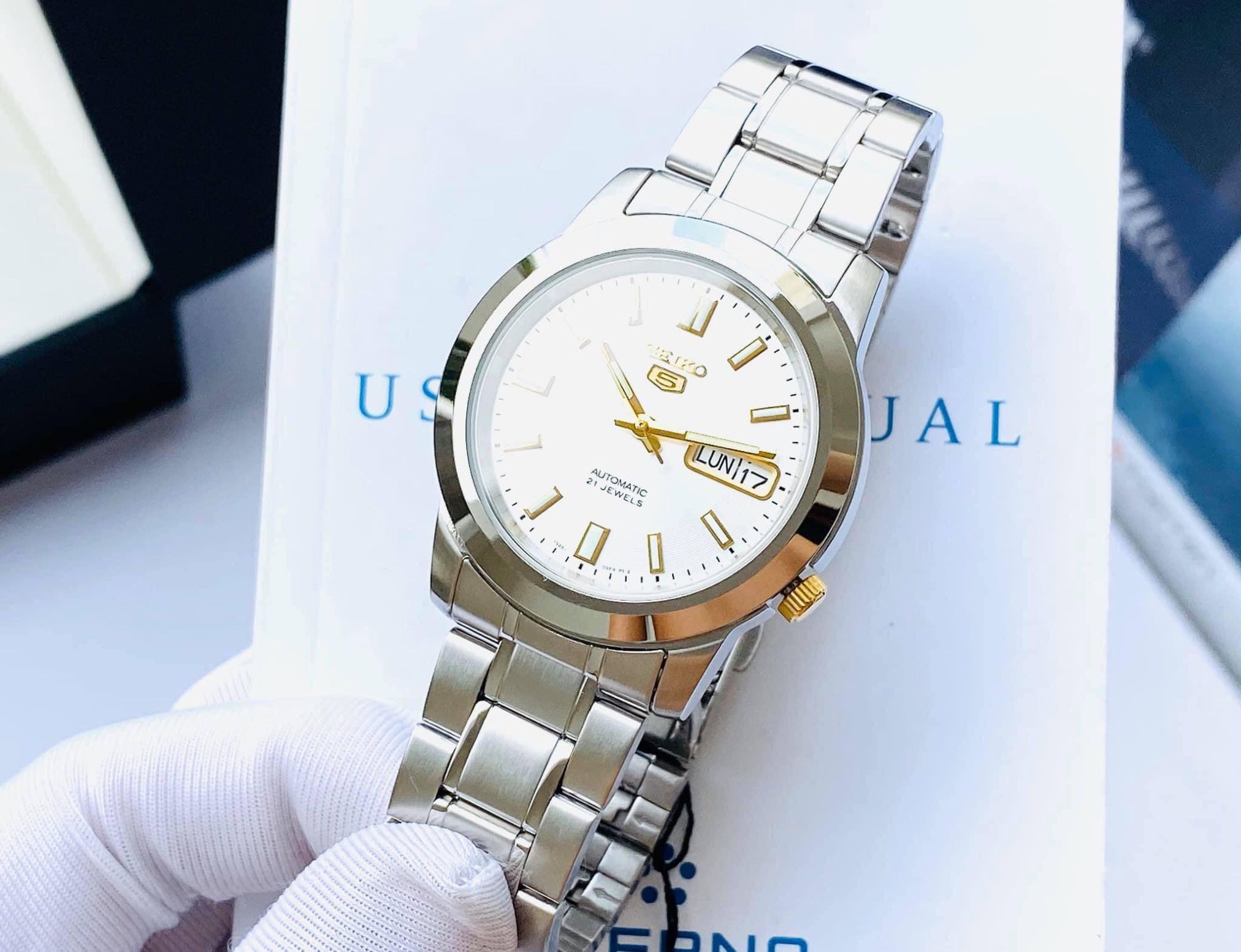 Giới thiệu Seiko 5 SNKK09K1 - Đồng hồ đeo tay nam sang trọng của Seiko